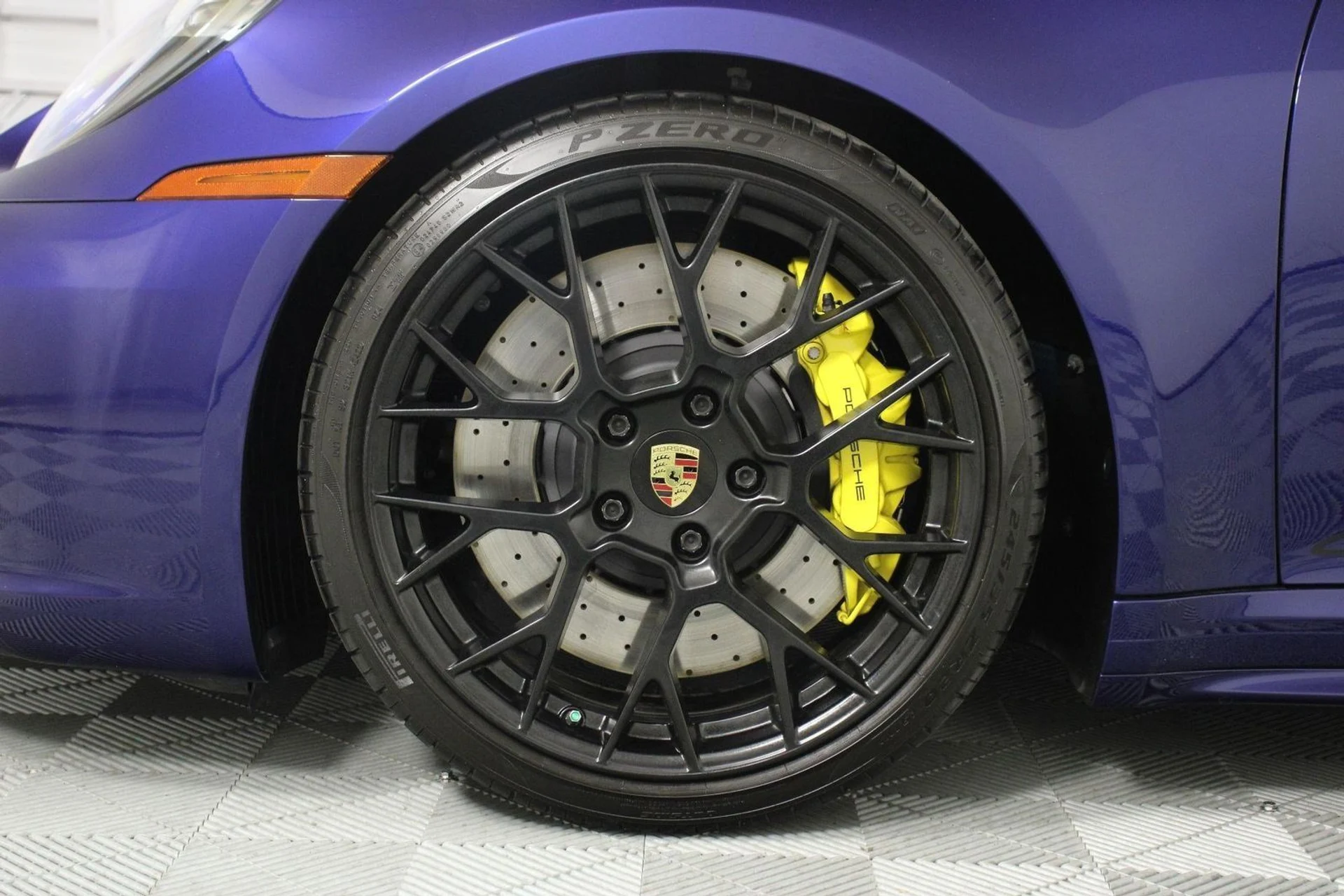 mph028_3205693440_72f135f0bb5533d89d9bf762d0a4d14b_4b79c6ada5