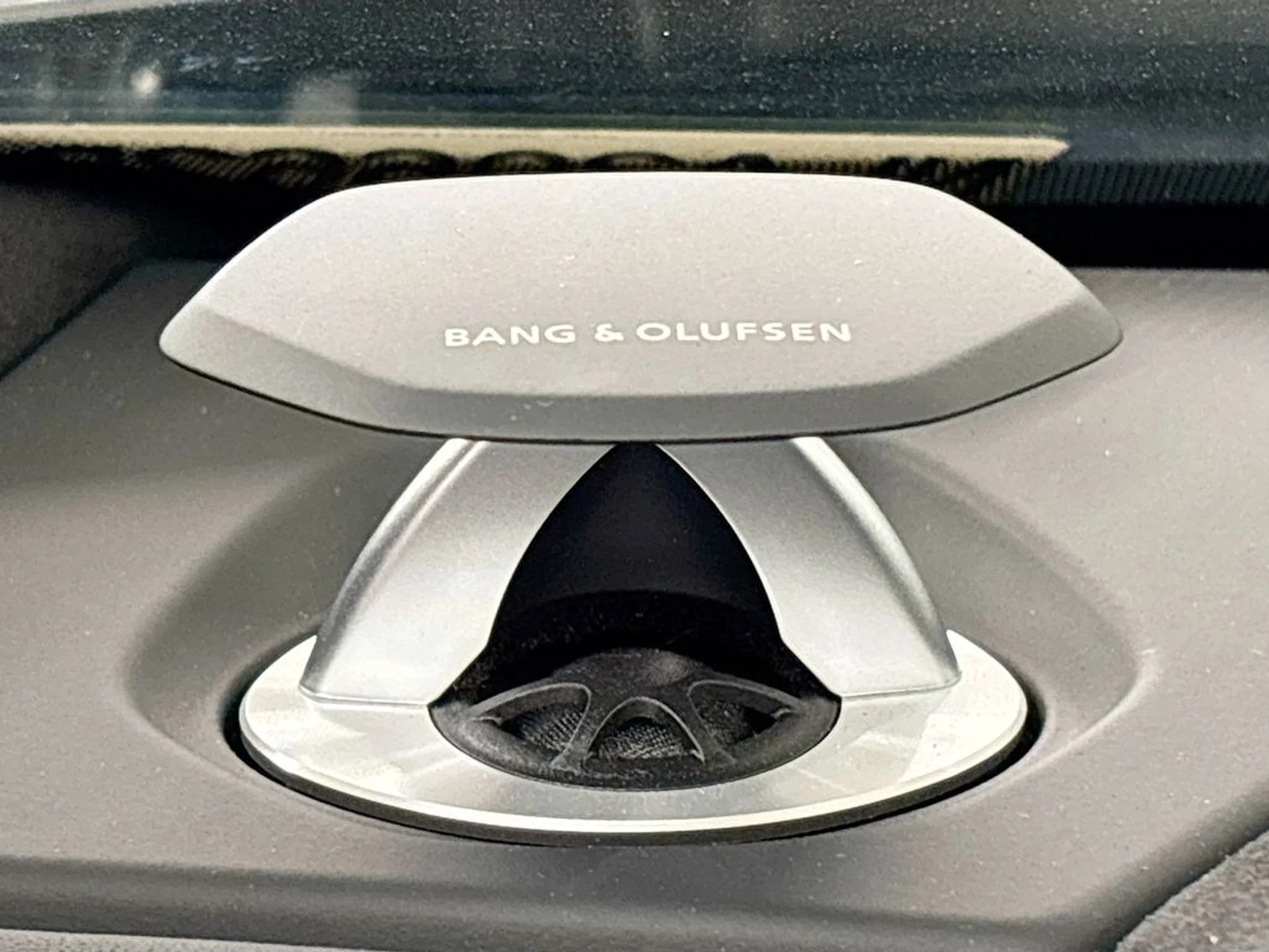 mph028_3222545554_41b0b96a0adf2047e180b20aa43aa1b7_5b5705b390