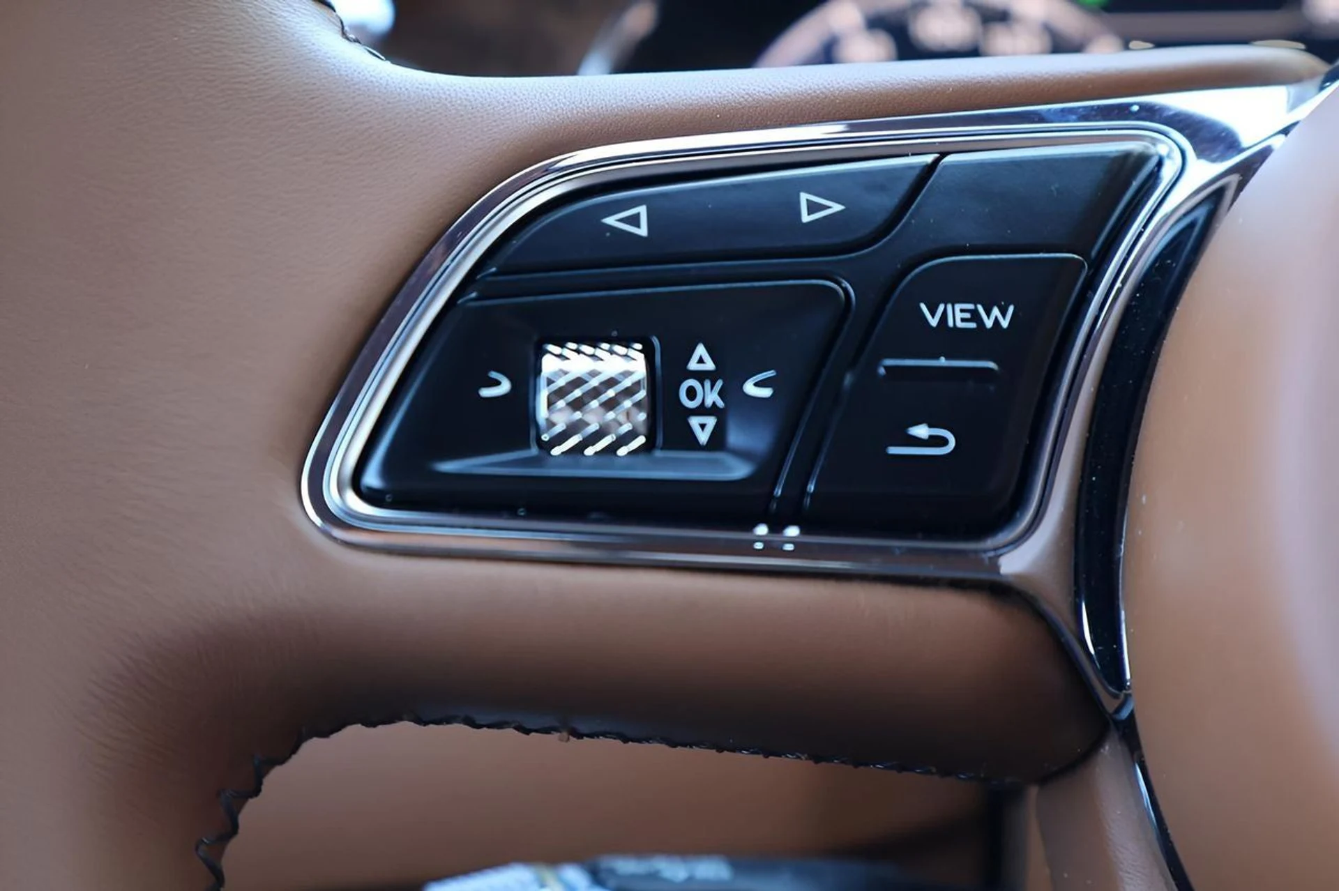 mph028_322959382_29_a938b829e1