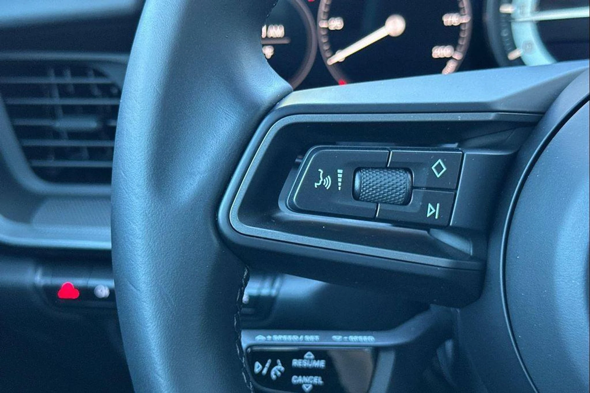 mph028_3231434283_8co_Ppr_Y_Zk_21k_Nue_Q_r_H_Zgqn9_K8_dfed2cc0e4