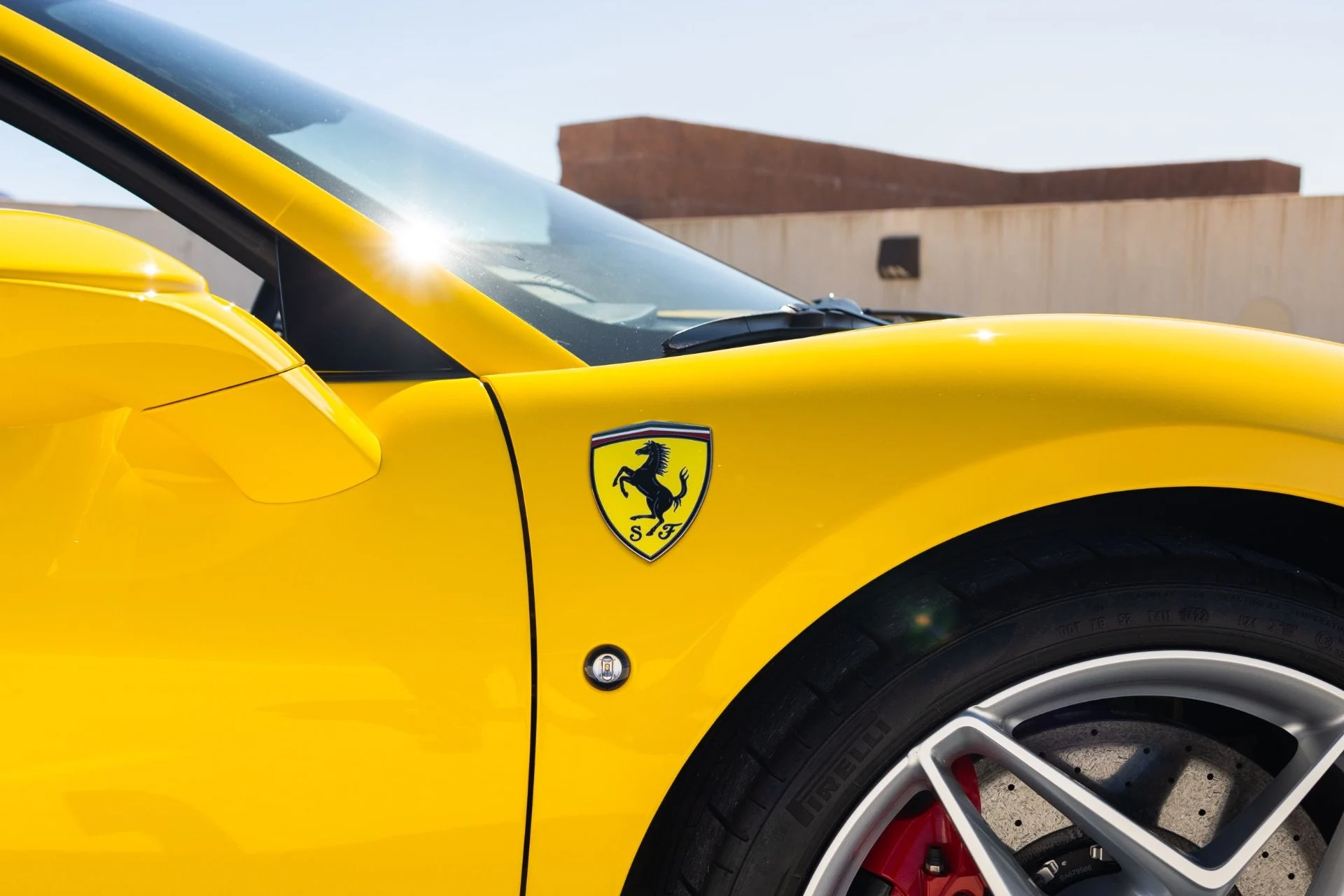 mph028_323695775_Used_2022_Ferrari_F8_Spider_1790977692_a7590c20ef