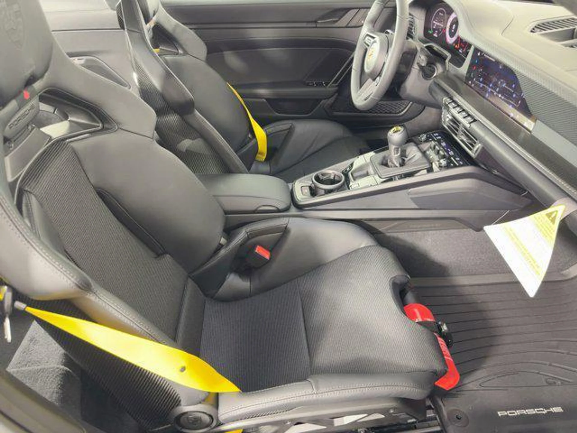 mph028_3238213889_3p78_KS_rv_H_Zu_Tqe8b_U3_Ow_F8w_KQ_6573131295