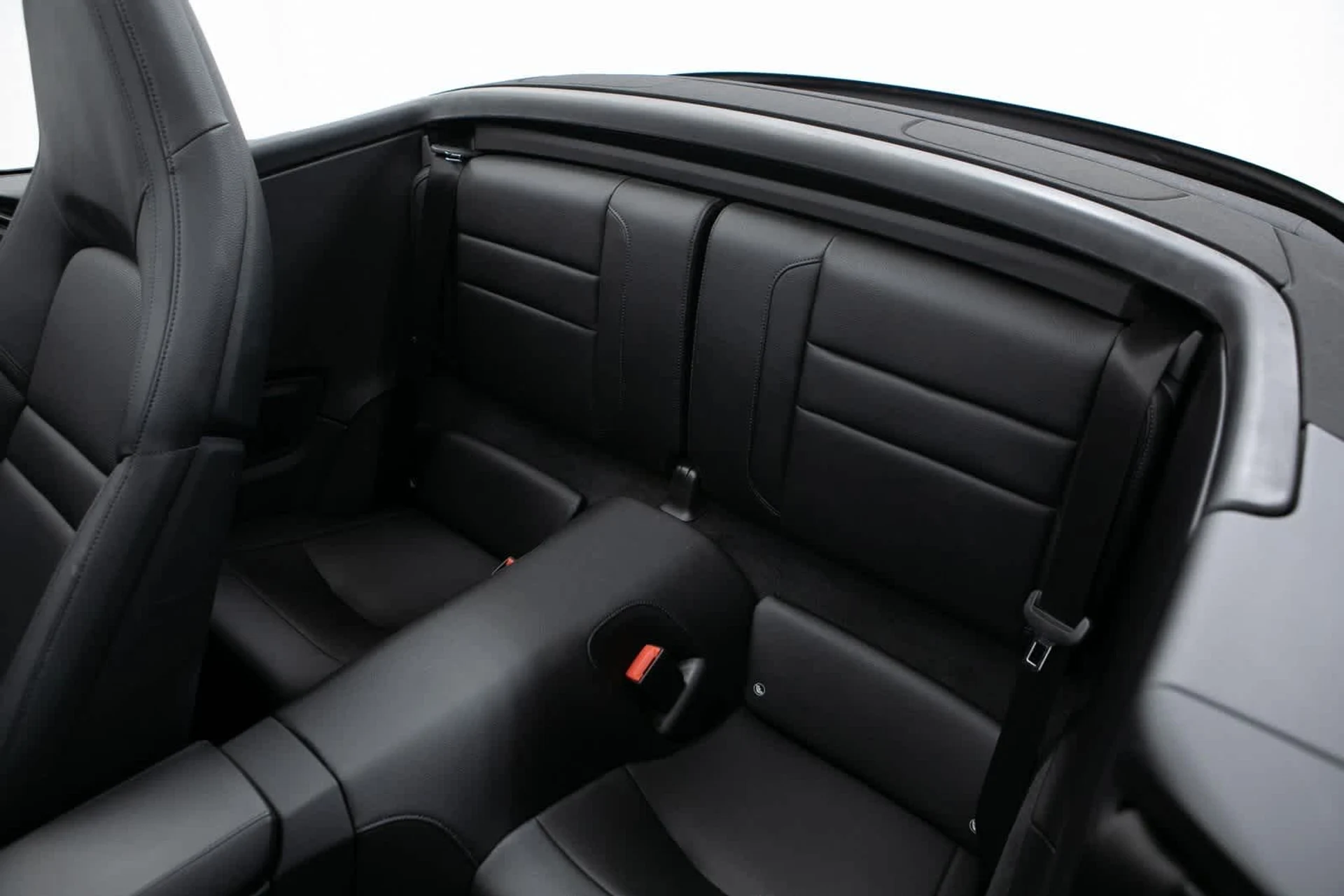 mph028_3244380133_824a1d22a0a1ac44458879f5e103a3c3x_6c31b372e4