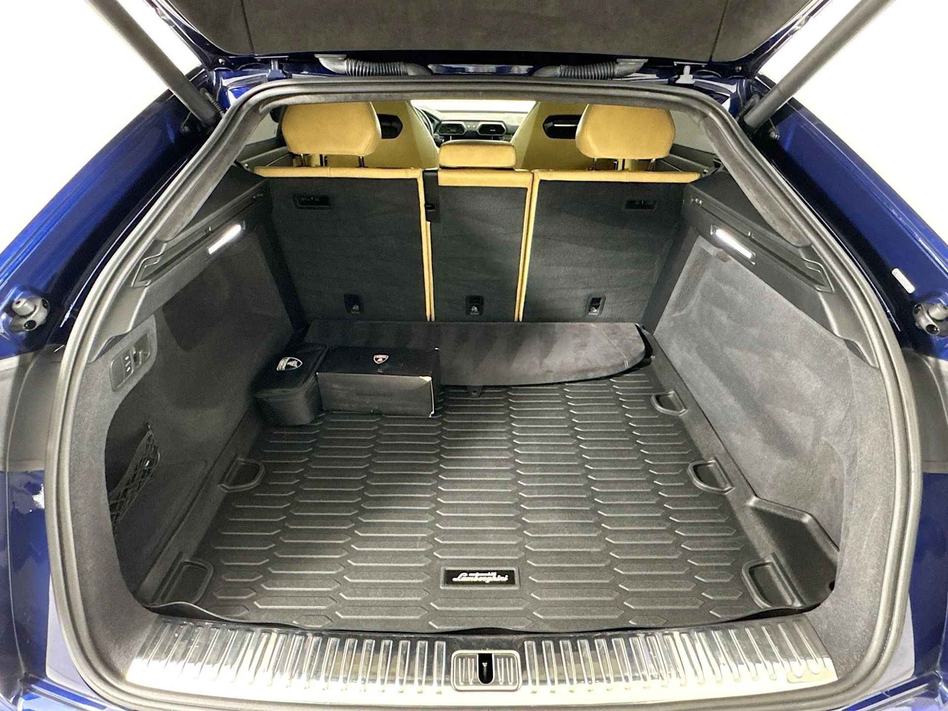 mph028_3250646881_29b887d115dbc2ddef377a4f32e441cfx_fb51a16e25