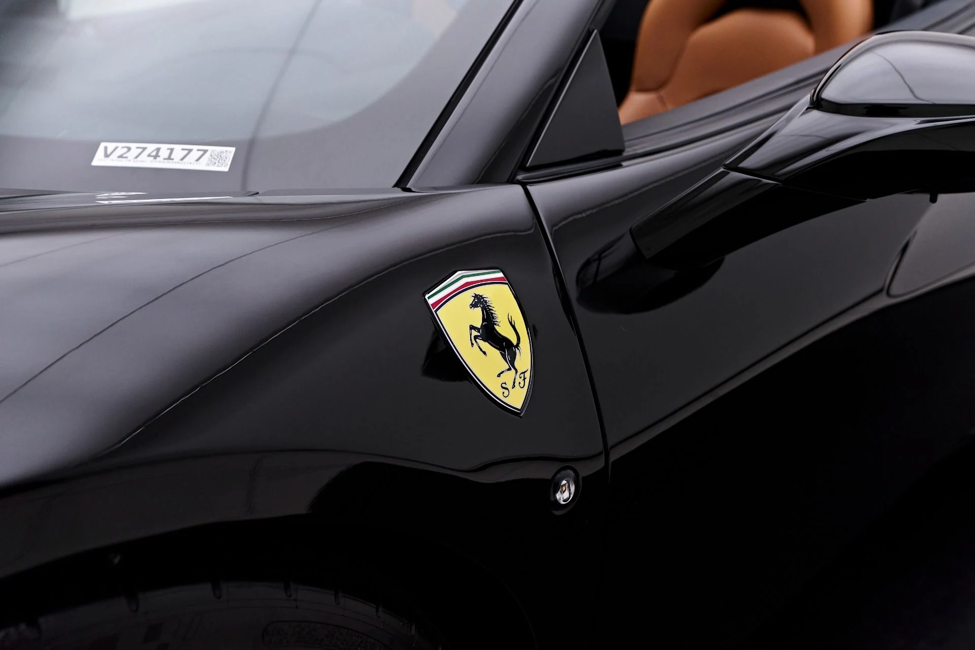 mph028_3252363257_Used_2022_Ferrari_F8_Spider_Base_1757638629_44c045b8d8