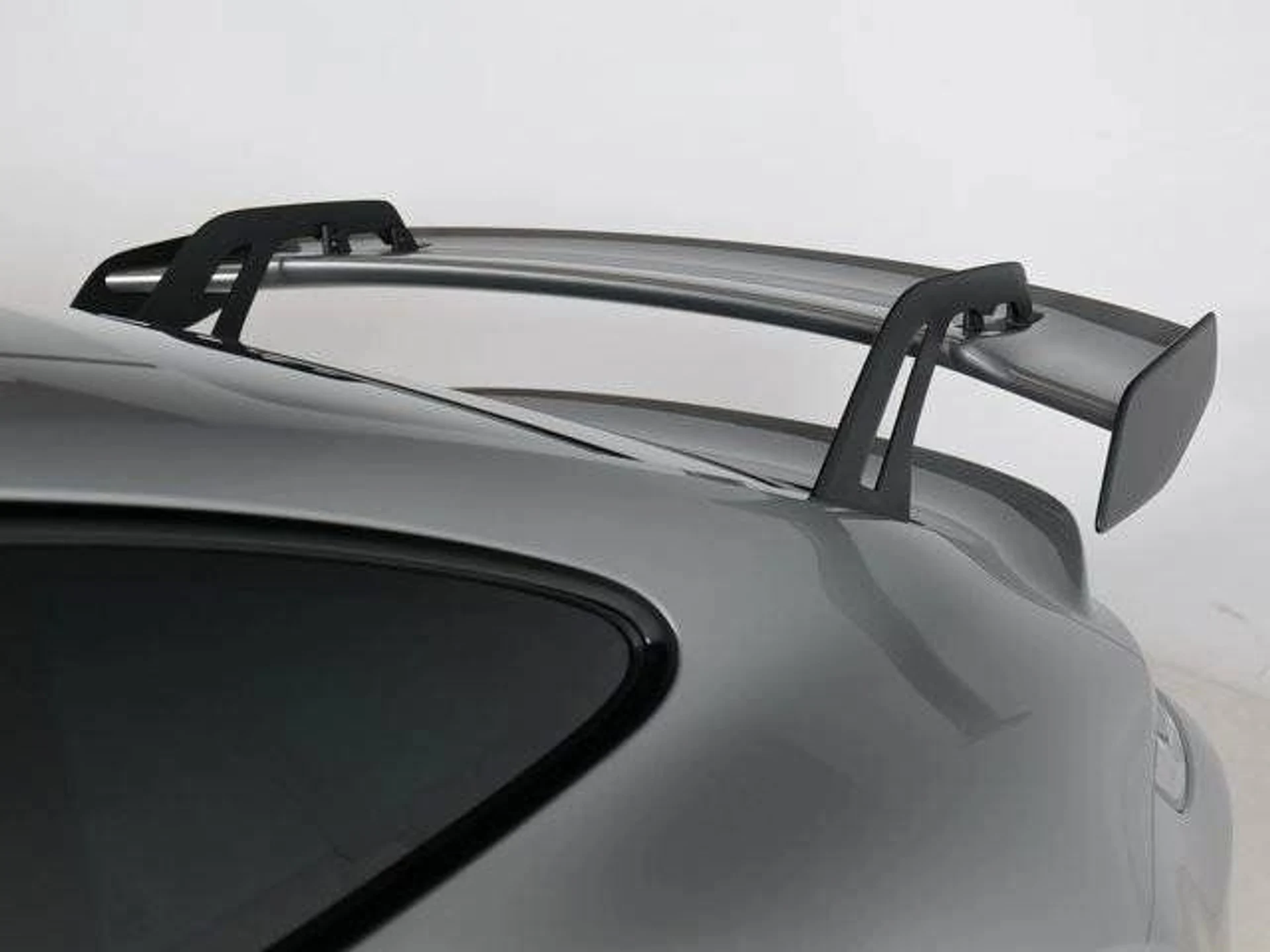 mph028_3259876012_550c9fea75f2b873a645c2f5ac37fda3_bccb5329e4