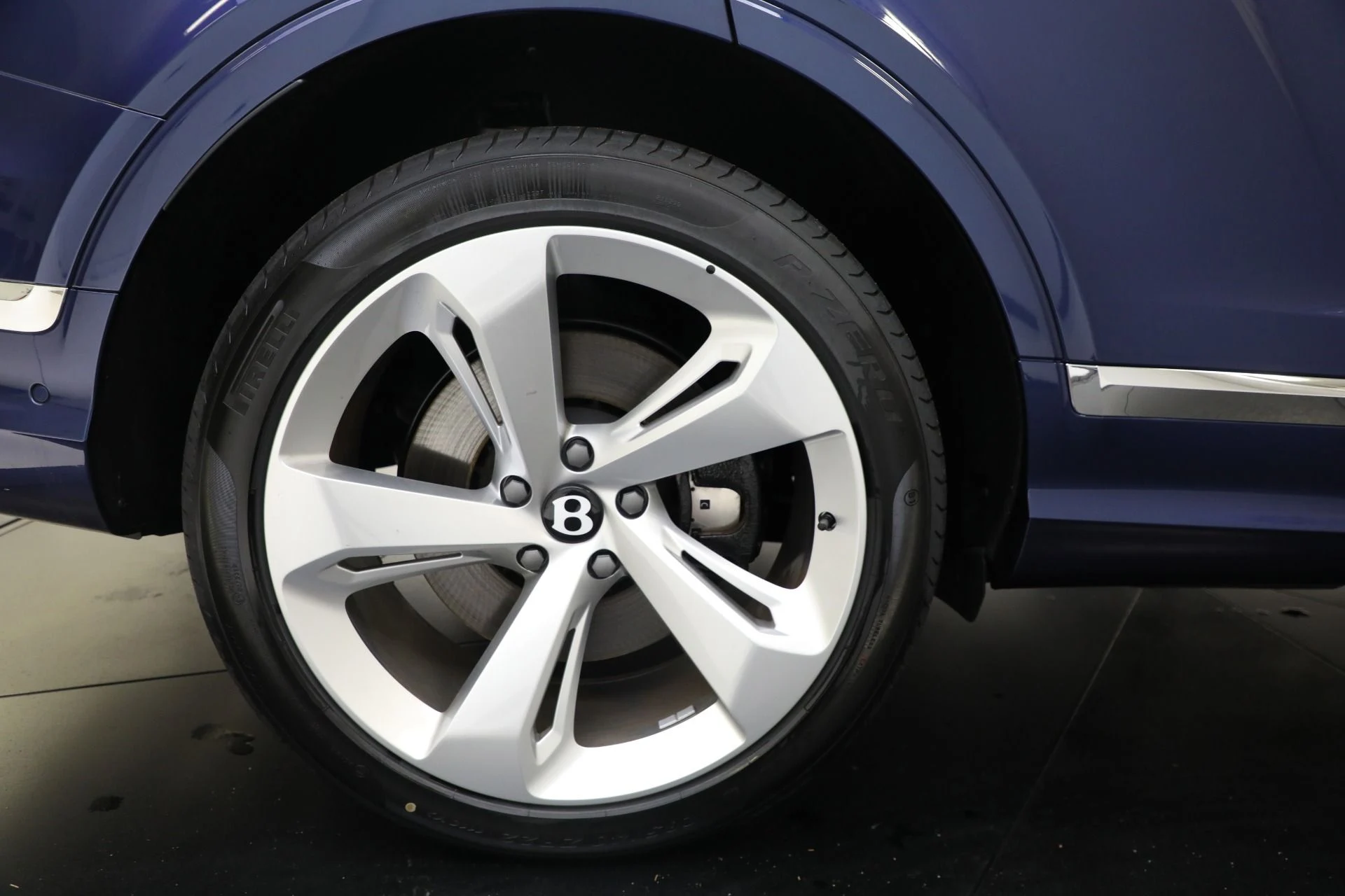 mph028_3274229237_Used_2023_Bentley_Bentayga_V8_80b74c6986