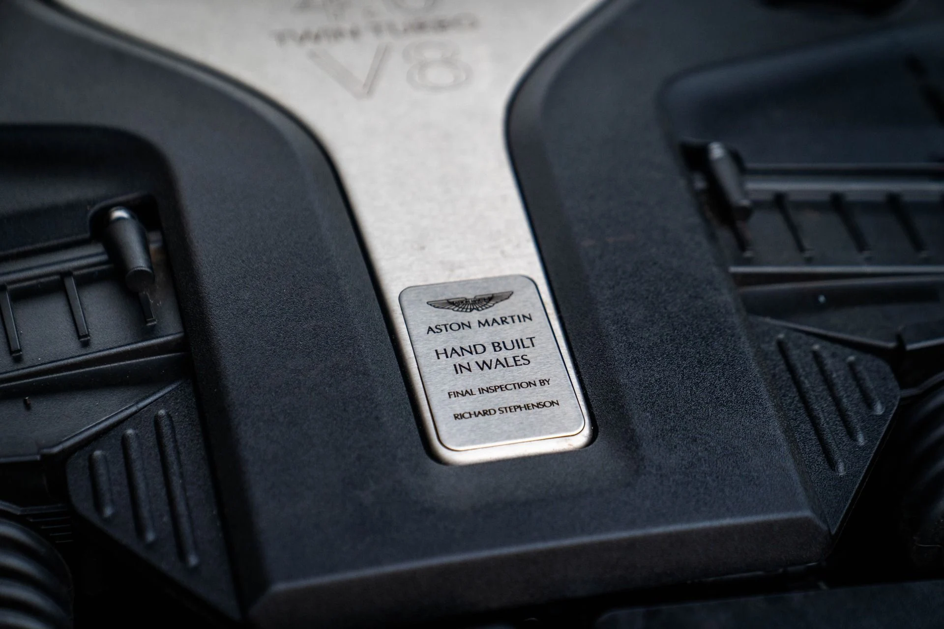 mph028_3279564694_Used_2021_Aston_Martin_DBX_Special_Commission_Arden_Green_paint_Renntech_Exhaust_1765215382_29d7a5de0e