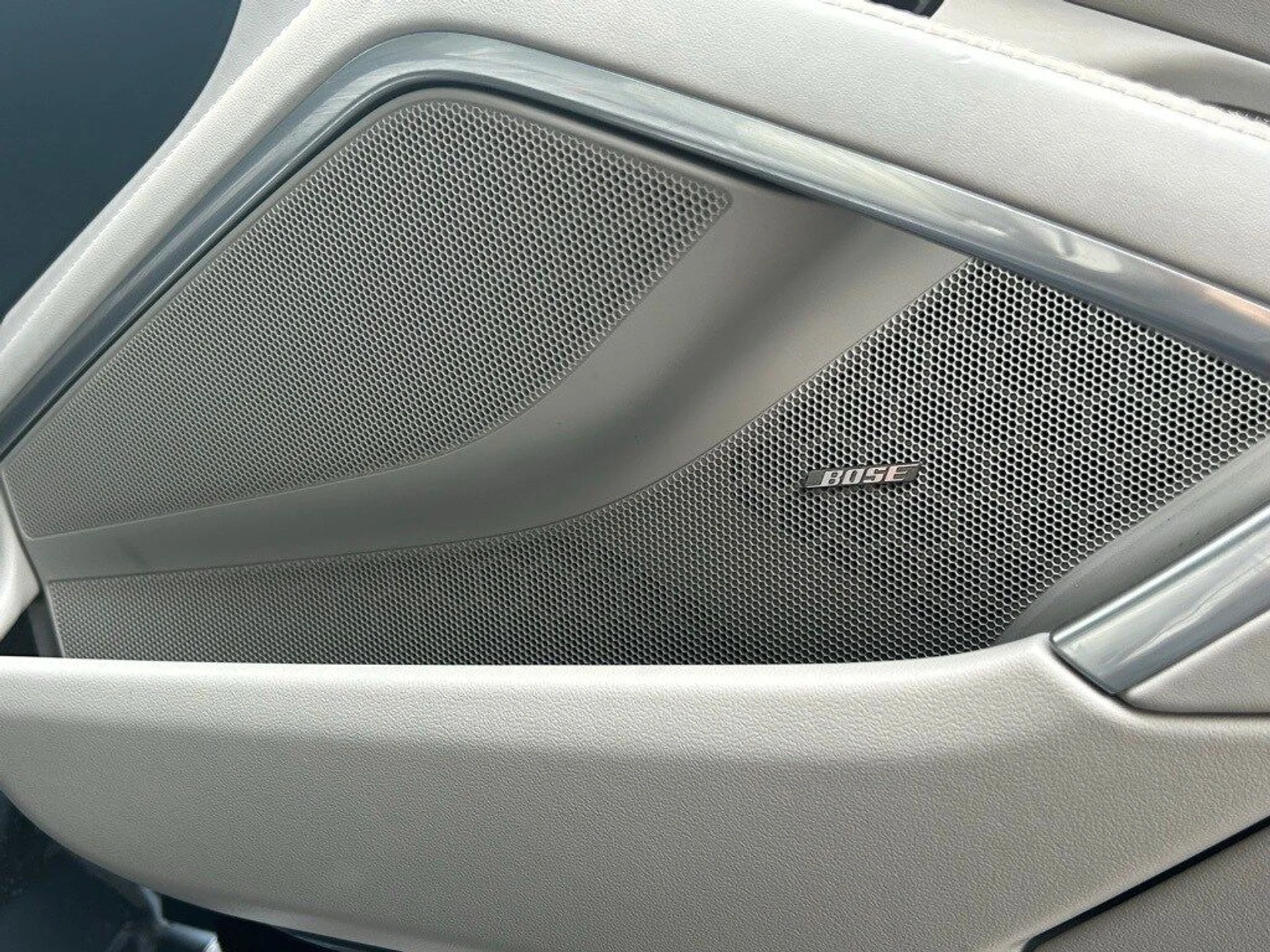 mph028_3280462368_3a78098dd99984e2fa89973003f8e32ex_13411cd71f