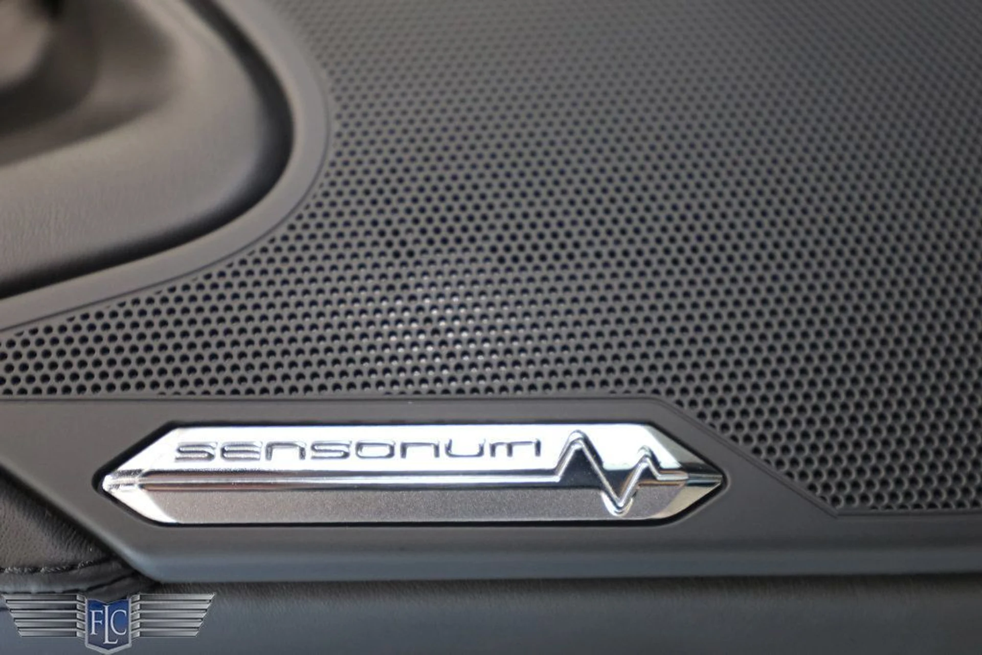 mph028_3280938647_used_2022_lamborghini_aventador_lp7804ultimaecoupe_9689_22906209_29_1024_33d532a54b