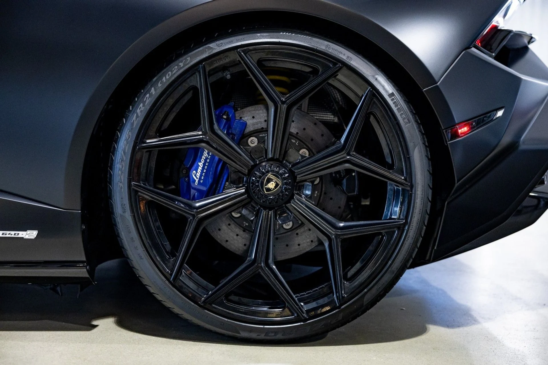 mph028_3281892302_BQ_ae8e394c44