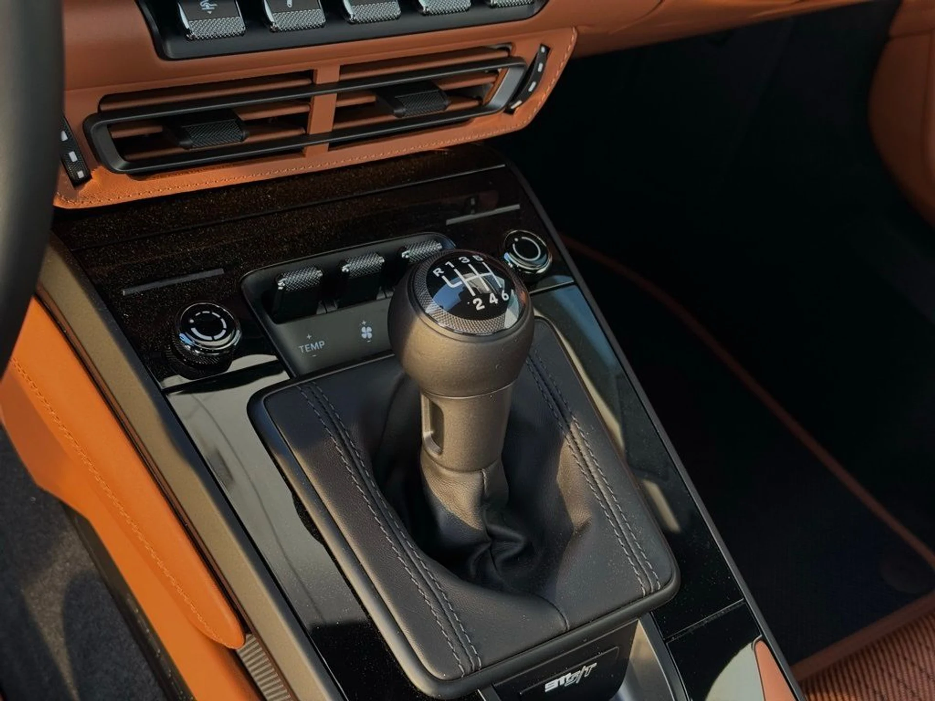 mph028_3282945338_74de3b819857becb9c42bf15d8fb7f82_e3a9c1fddc