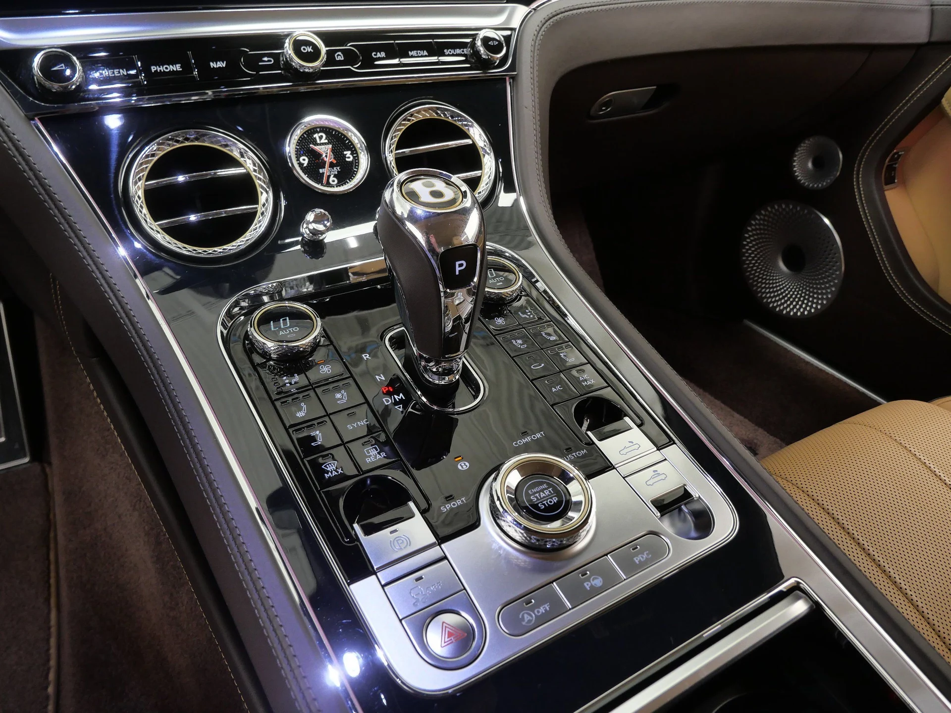 mph028_3290158793_051e3c5b734be53ef11da1981c50d182_544b14a63f