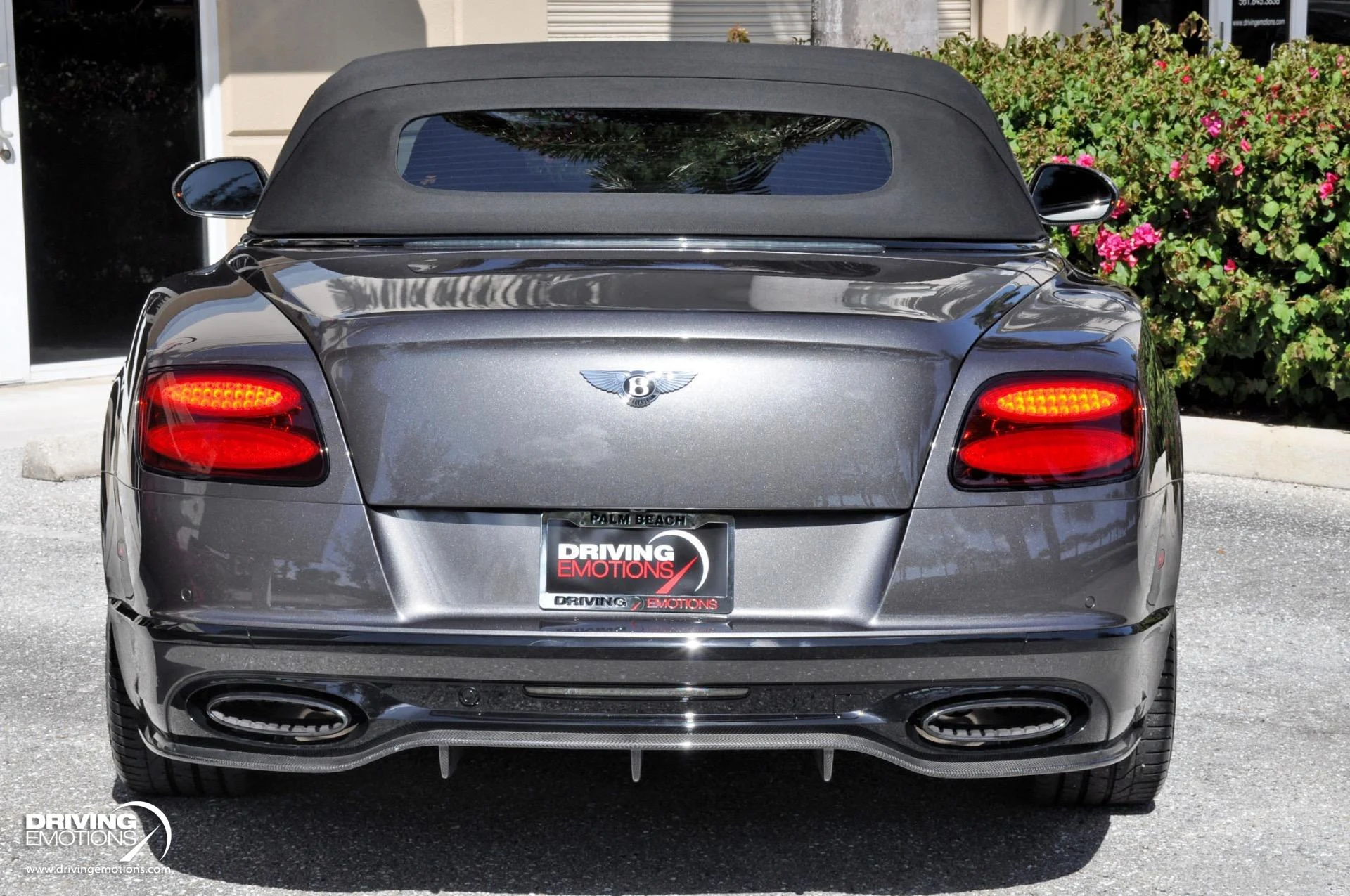 mph028_3309262793_891_p29_l_bb6773c40a