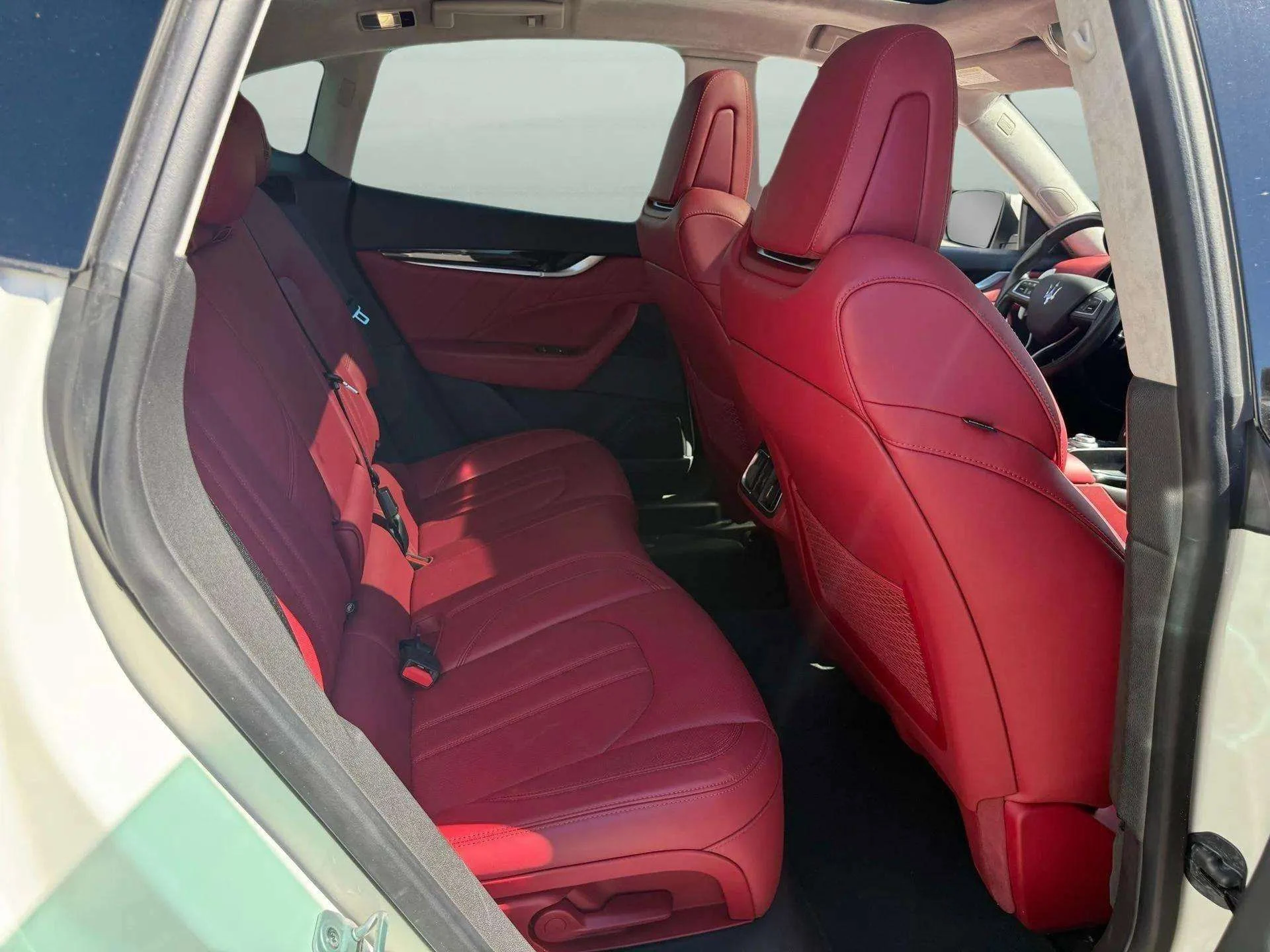 mph028_3313296247_5130e12bc275463aa17882e991d7115e_e926282350