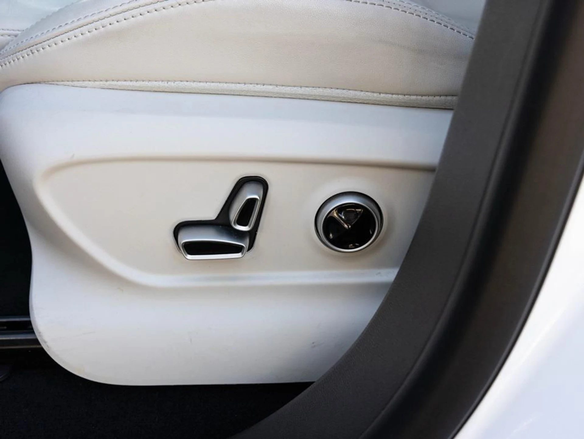 mph028_3317708956_480723428_694422f94f23a11bfcaf53ef_fe370ab911