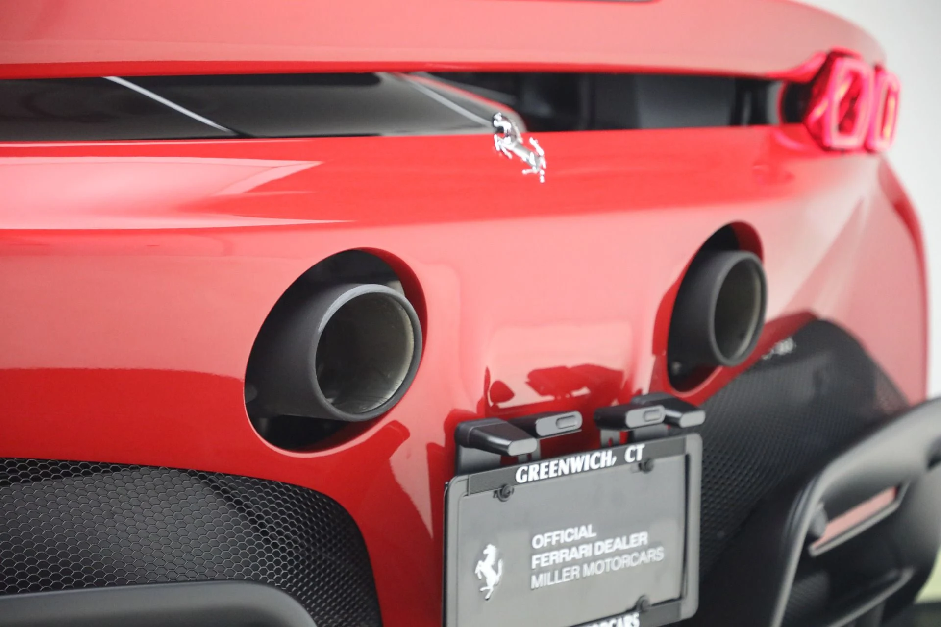 mph028_3318133507_Used_2022_Ferrari_SF_90_Stradale_1776195358_e200db3eec