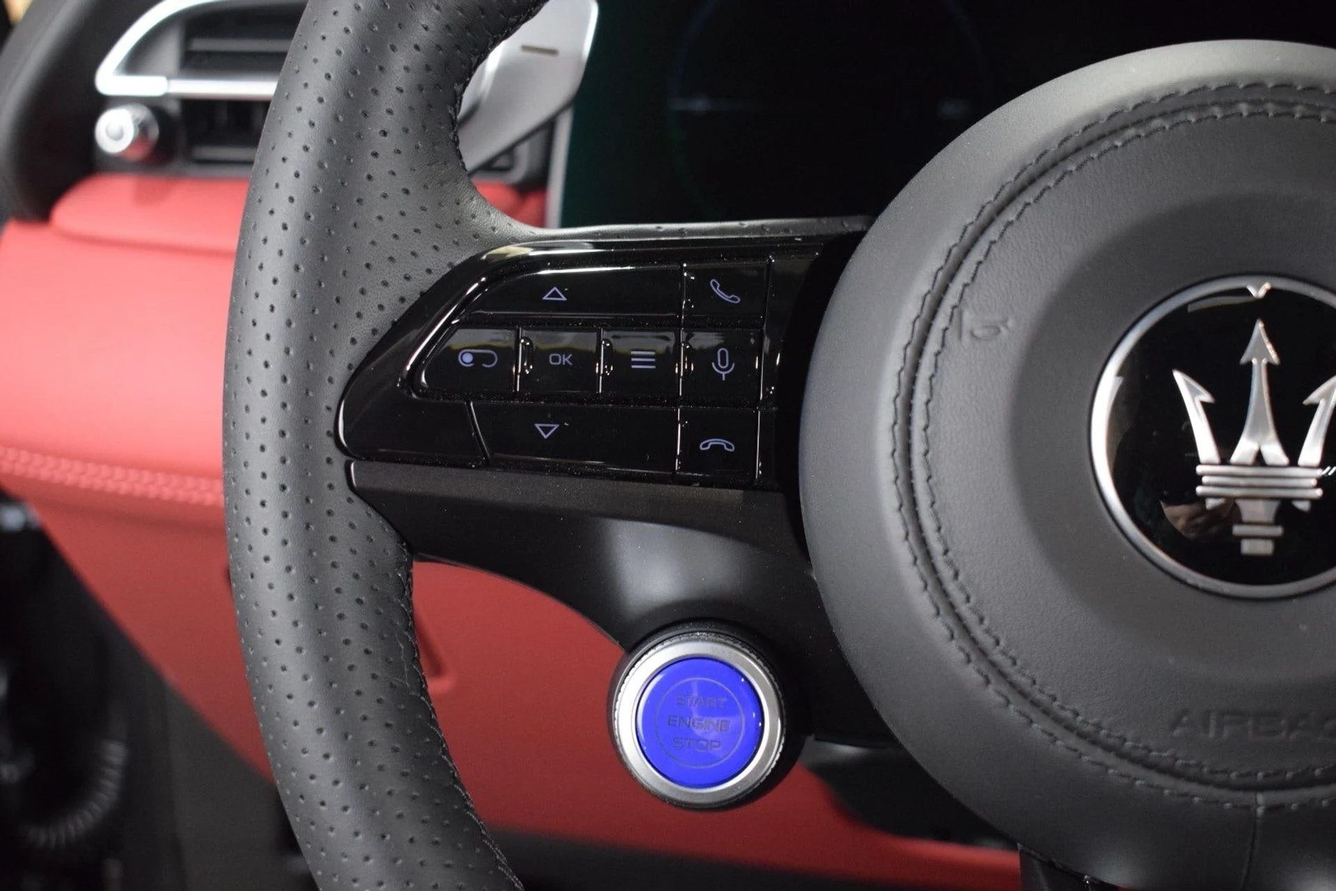 mph028_3319112483_72e72a59ce10ca0a96b9a99ec13524adx_675c09c907