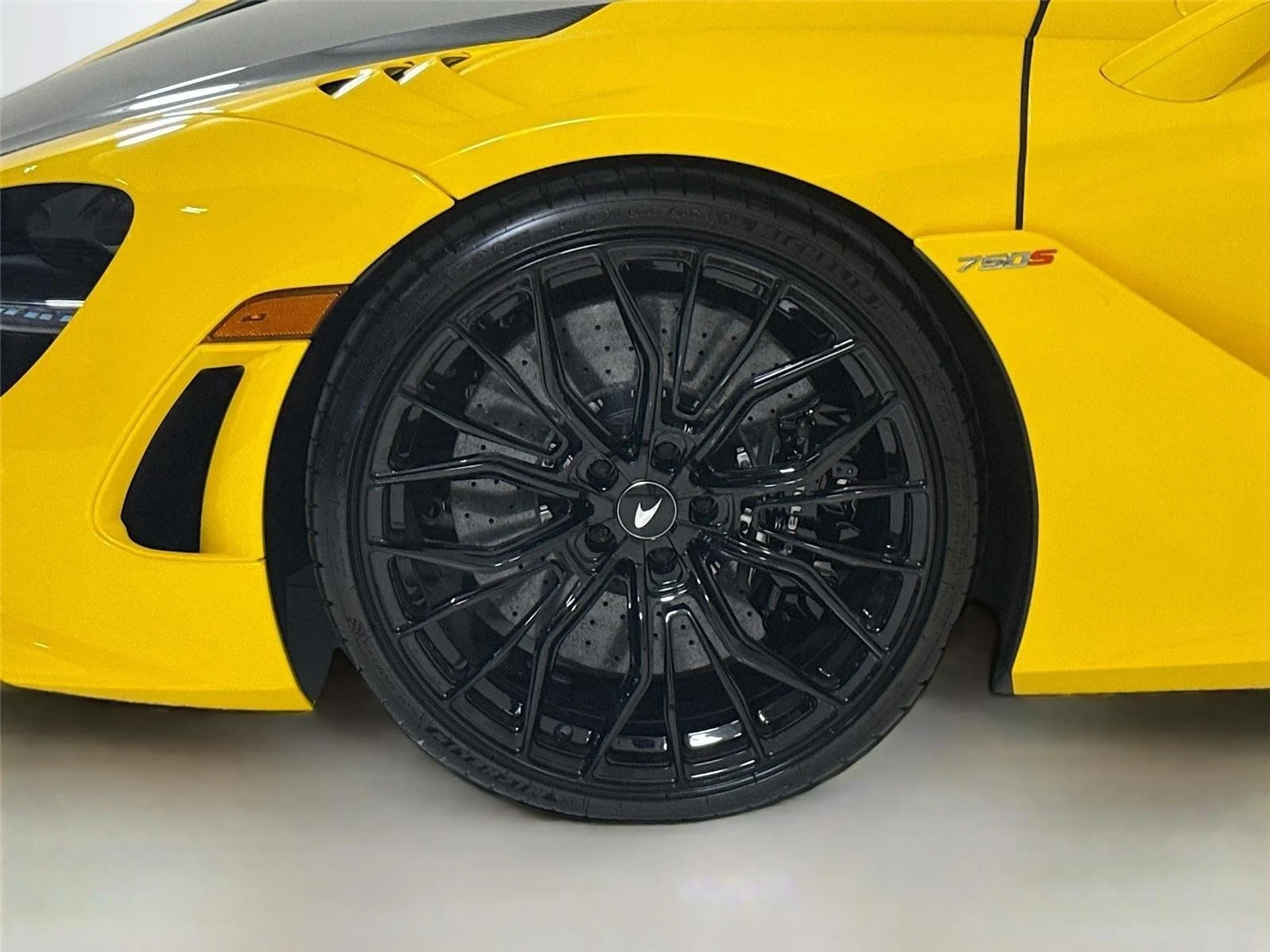 mph028_3326637090_3bf2e6aa23774bba55934bfa6f2febd4_3973e8f4b6