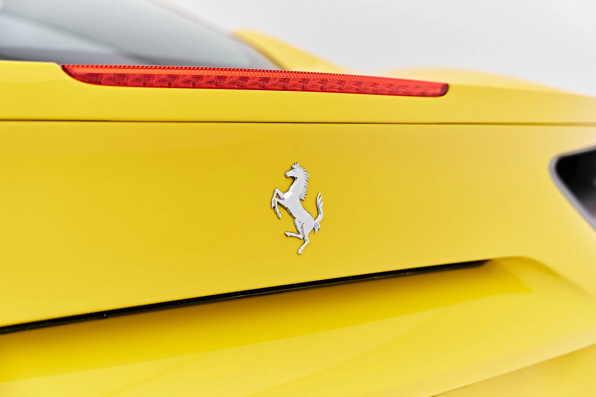 mph028_3326954524_Used_2017_Ferrari_488_GTB_Base_1791401184_7ba249284f