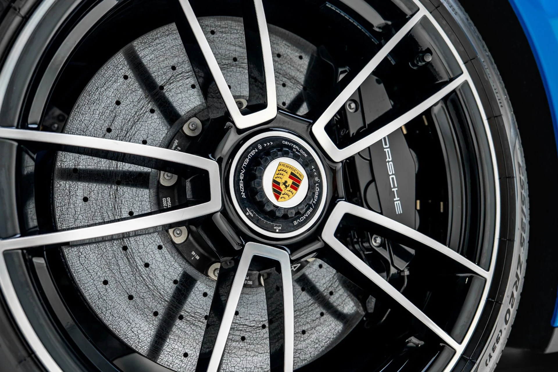 mph028_3330492912_Used_2023_Porsche_911_Turbo_S_1784604650_ff29e6819c