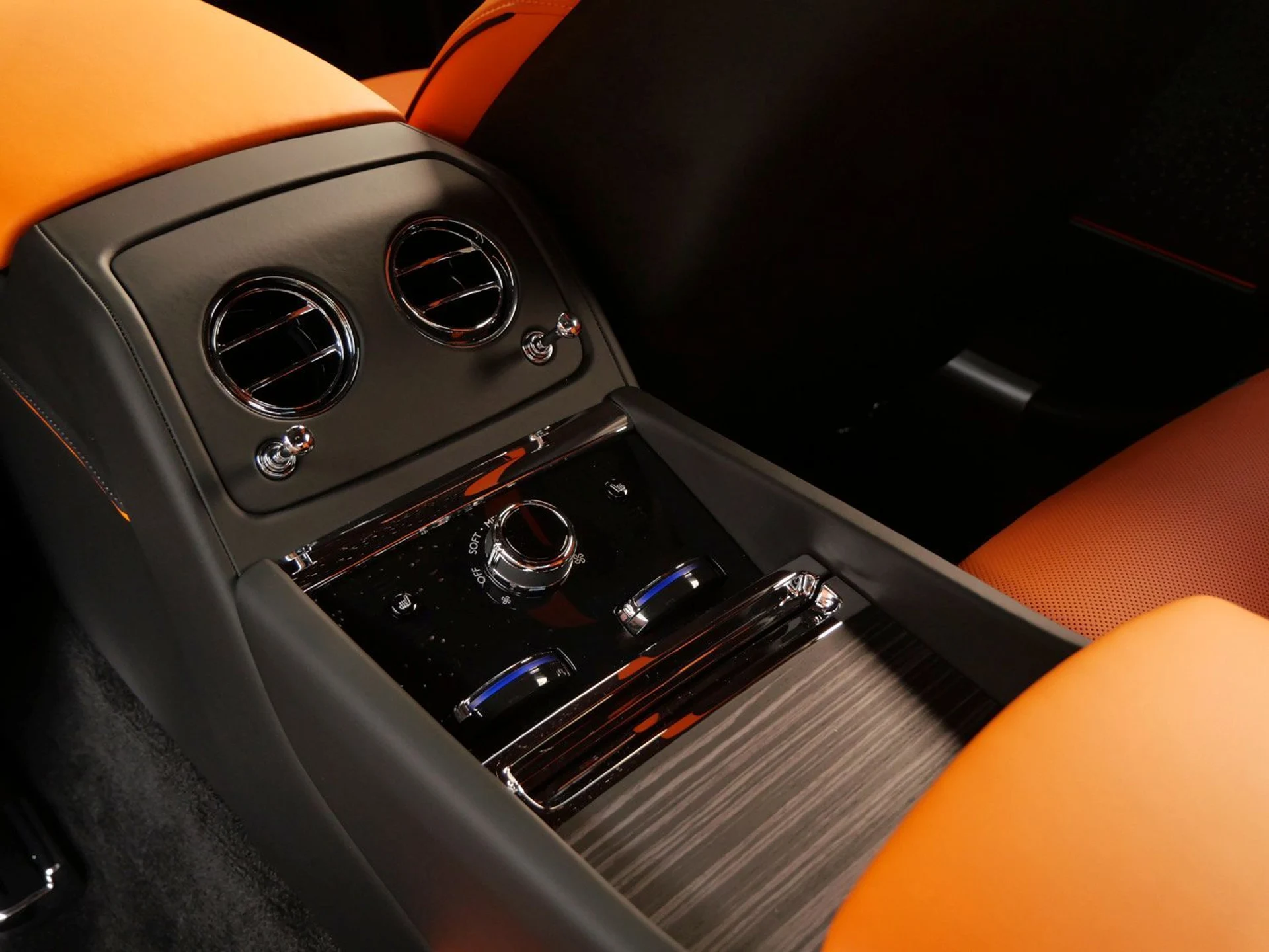 mph028_3334535174_77079d7a161e989b6d8222d47fd9e187x_06fe8685de