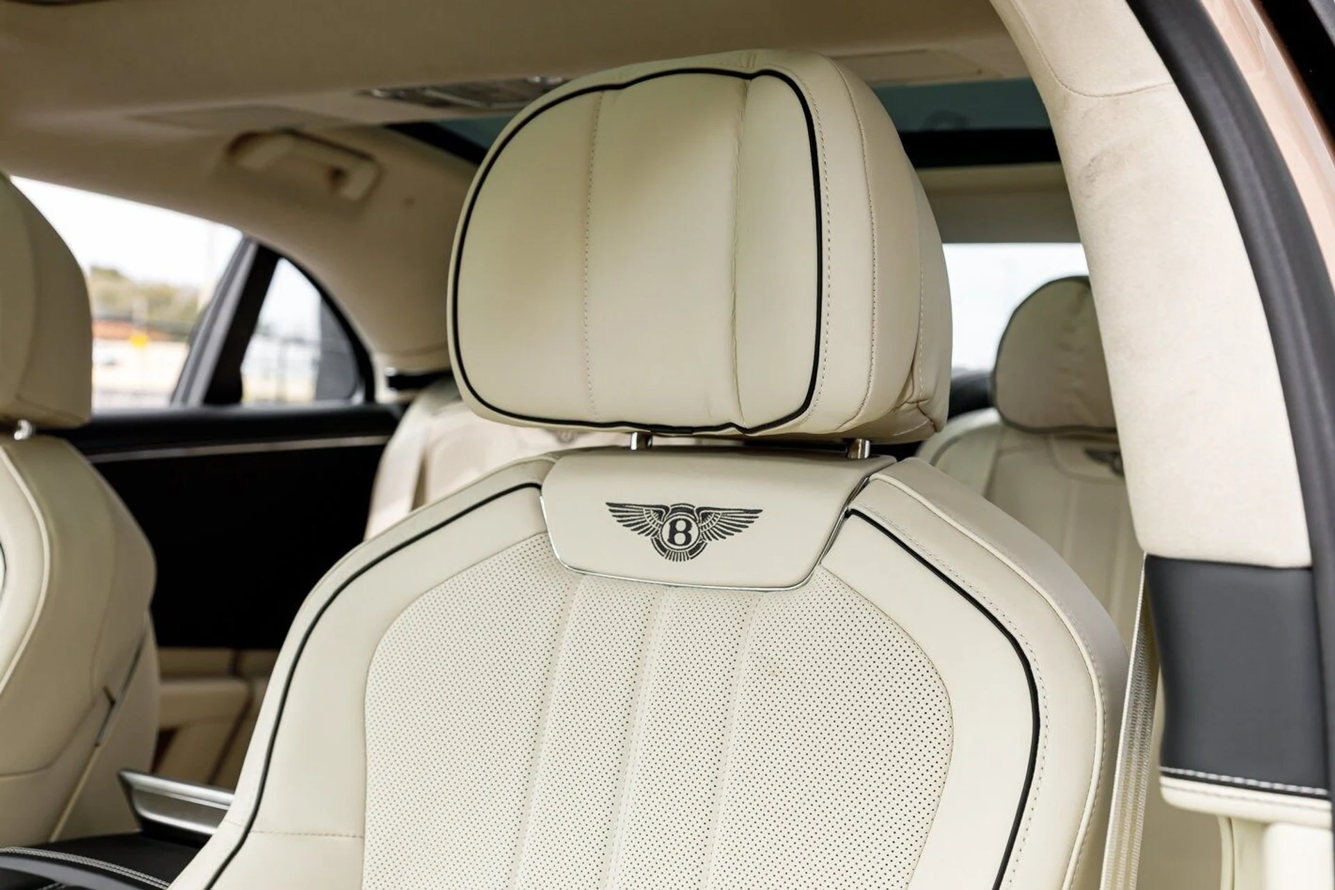 mph028_3338176816_12ba39747a89e2b6cc82a40ef483691ax_3f38916f0f