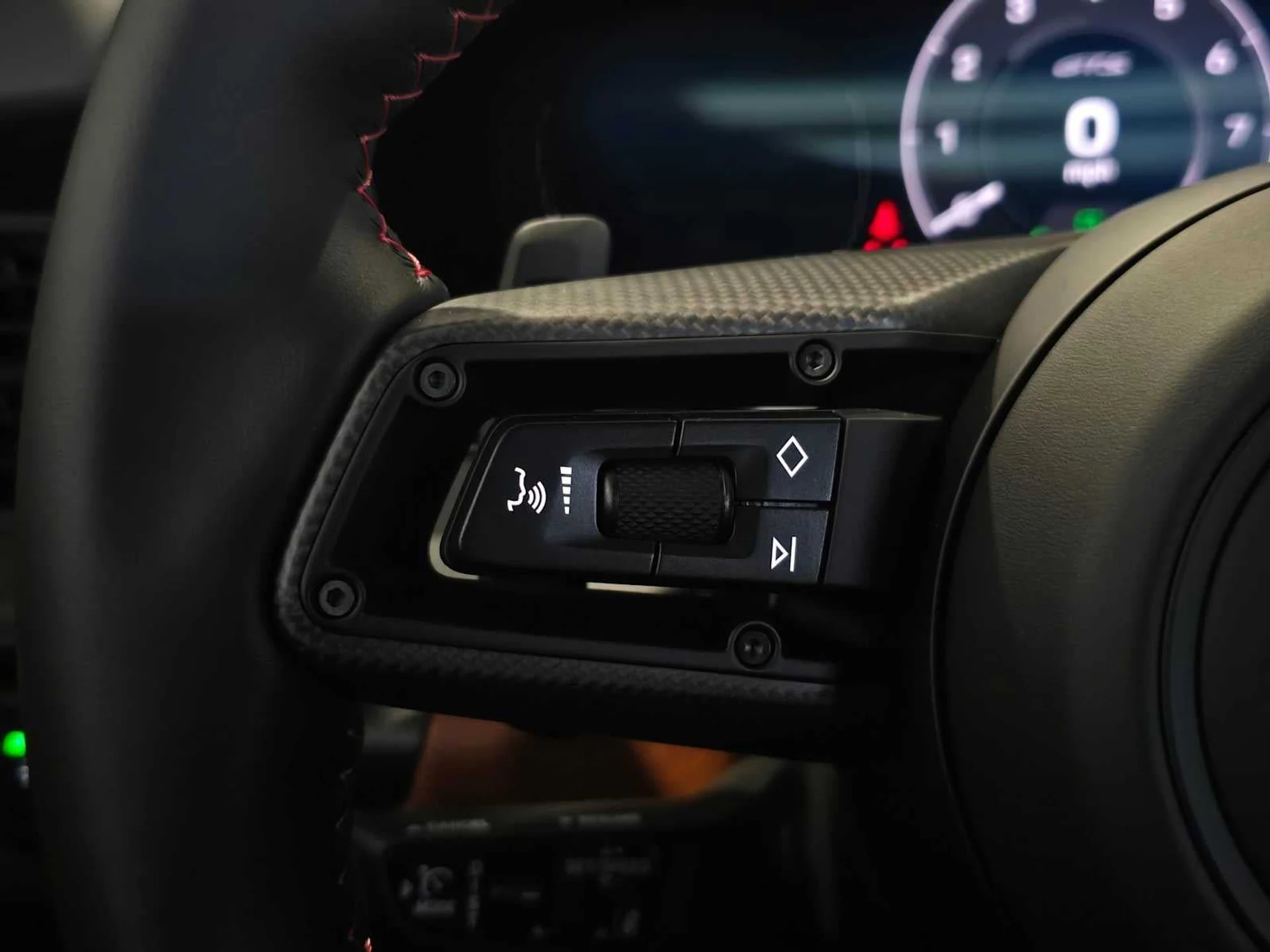 mph028_3338517718_29_e5eb6f800b