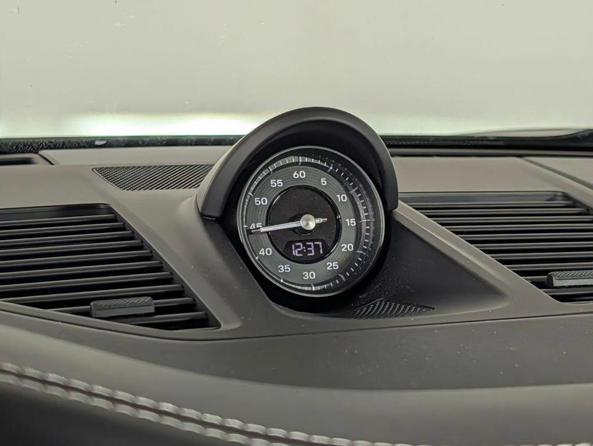 mph028_3349173825_t_T_Evm_Uft_Yd0m_Oa_mg_Ahk_NLTGE_4_Y_3b5fad000e