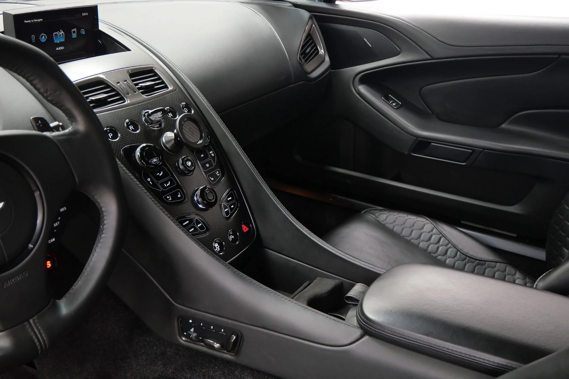 mph028_3356753685_Used_2014_Aston_Martin_Vanquish_AML_Color_V12_Power_Awesome_Sound_1781289634_4e2236e4a9