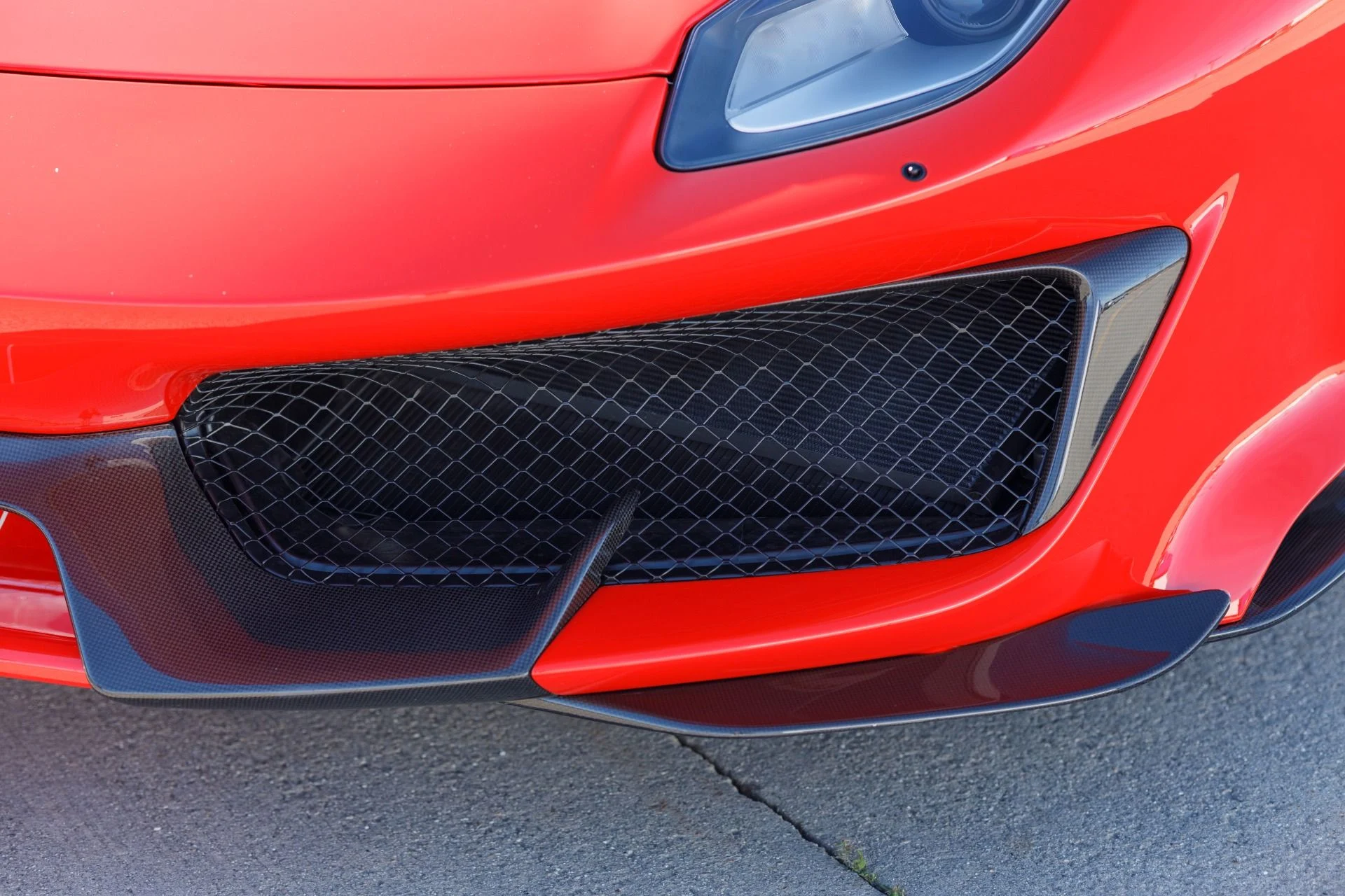 mph028_3361855025_Used_2020_Ferrari_488_Pista_1765914948_541dcffdef