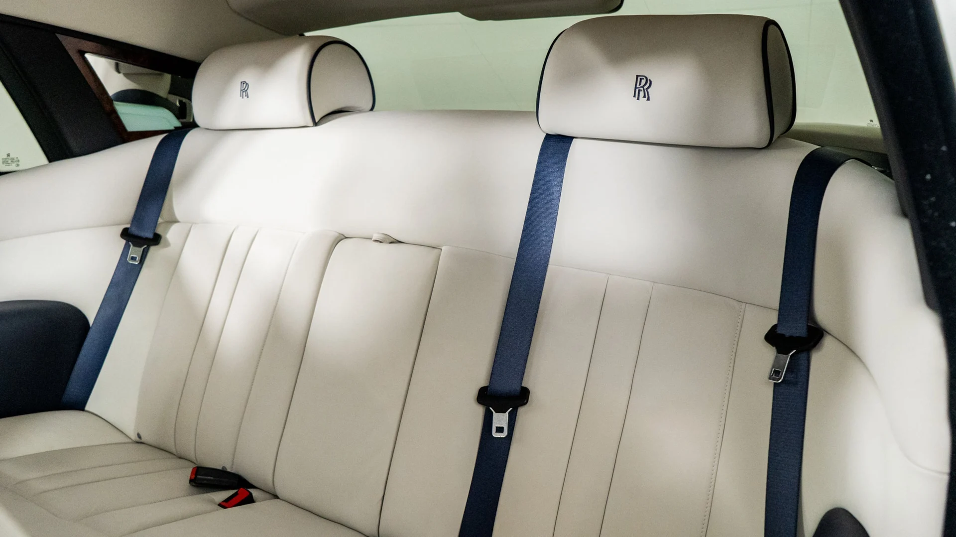 mph028_3362476433_content_homenetiol_com_2001243_2130496_0x0_adb41c0a59aa4b54b1556daa335f05c0_57b5d5decc