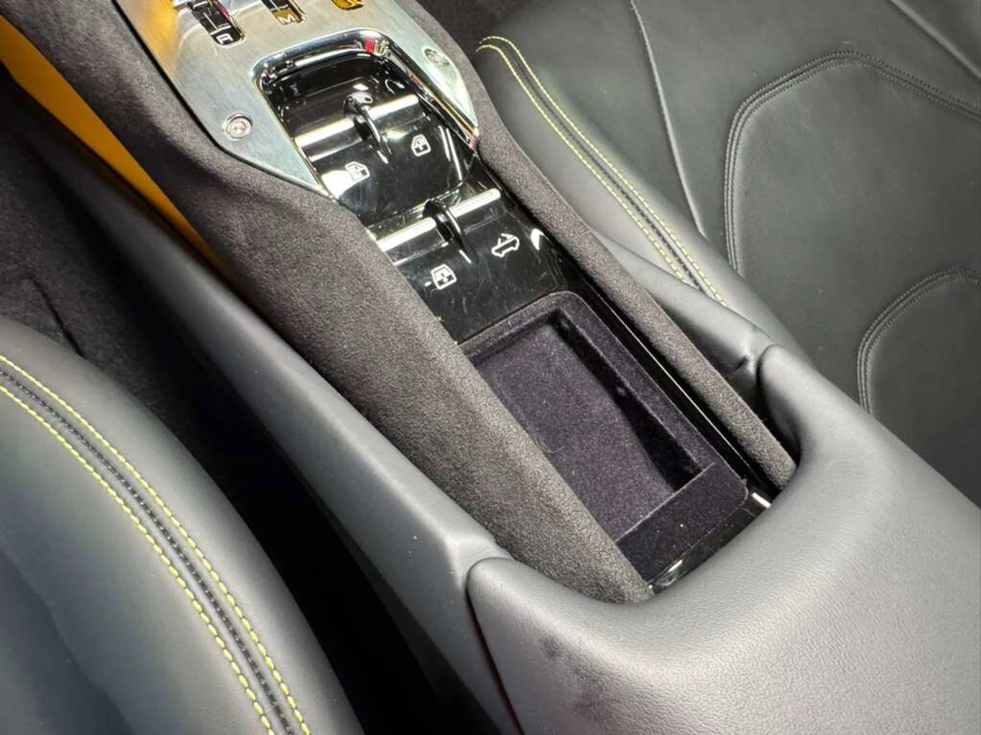 mph028_3363108653_5040bd2197ec2cae22271623b6dbcf17_39c4cb3676