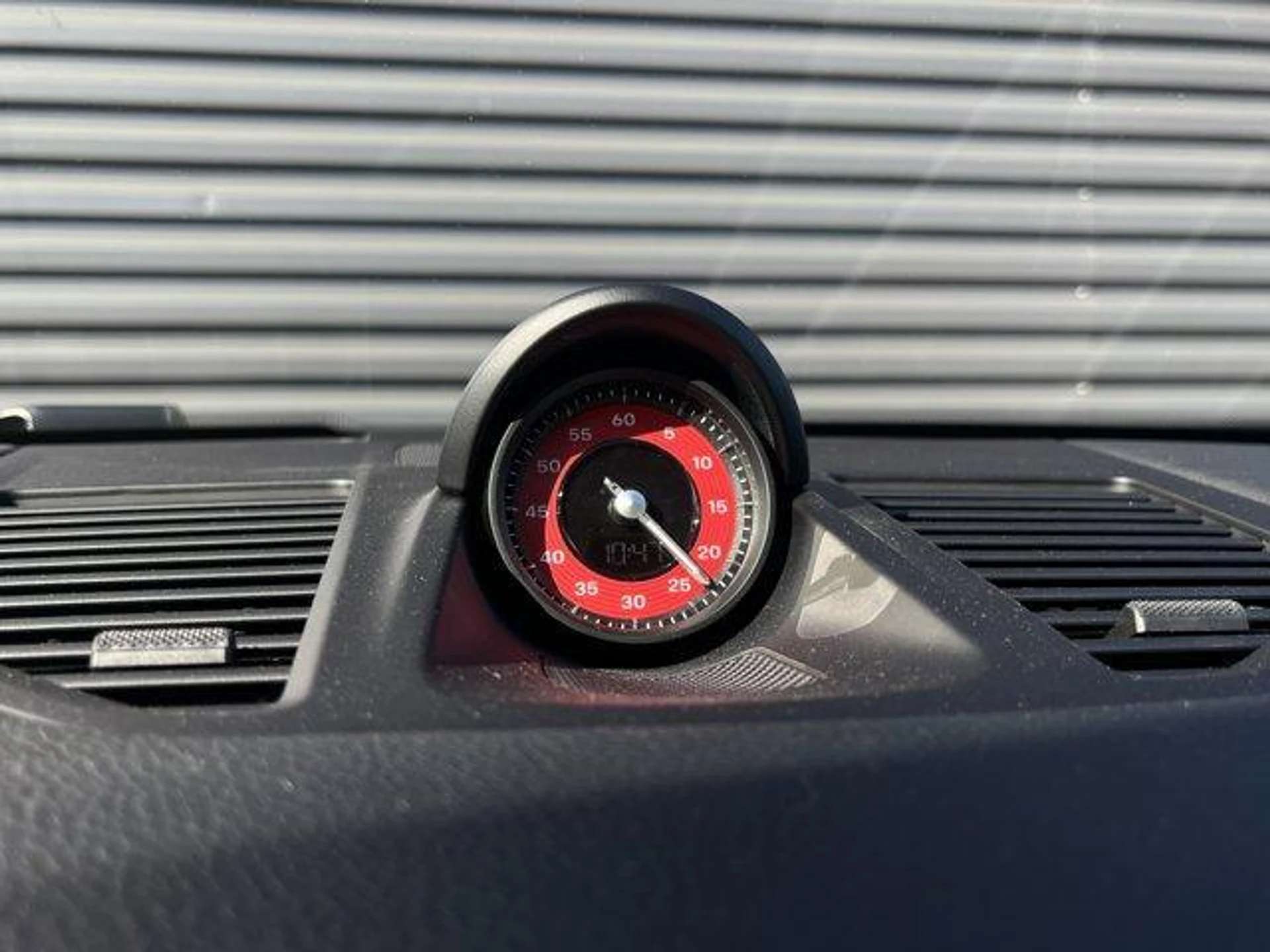 mph028_3363827518_1_VL_Foi_GZ_Oxl_Jh1_Lt_Txfmx_BWB_28k_afe843f07e