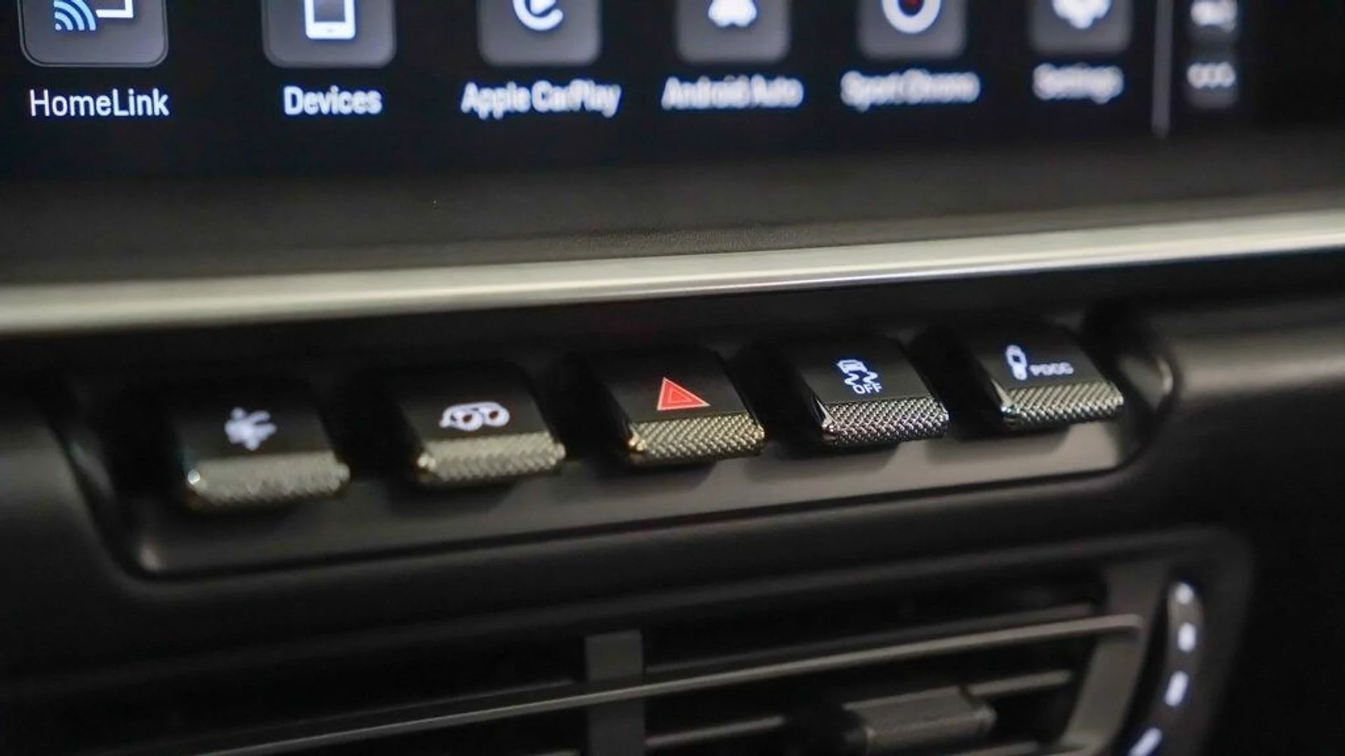 mph028_3364061202_4a5d674c0abec3a3cfab0aecb513043fx_5ea99896b7