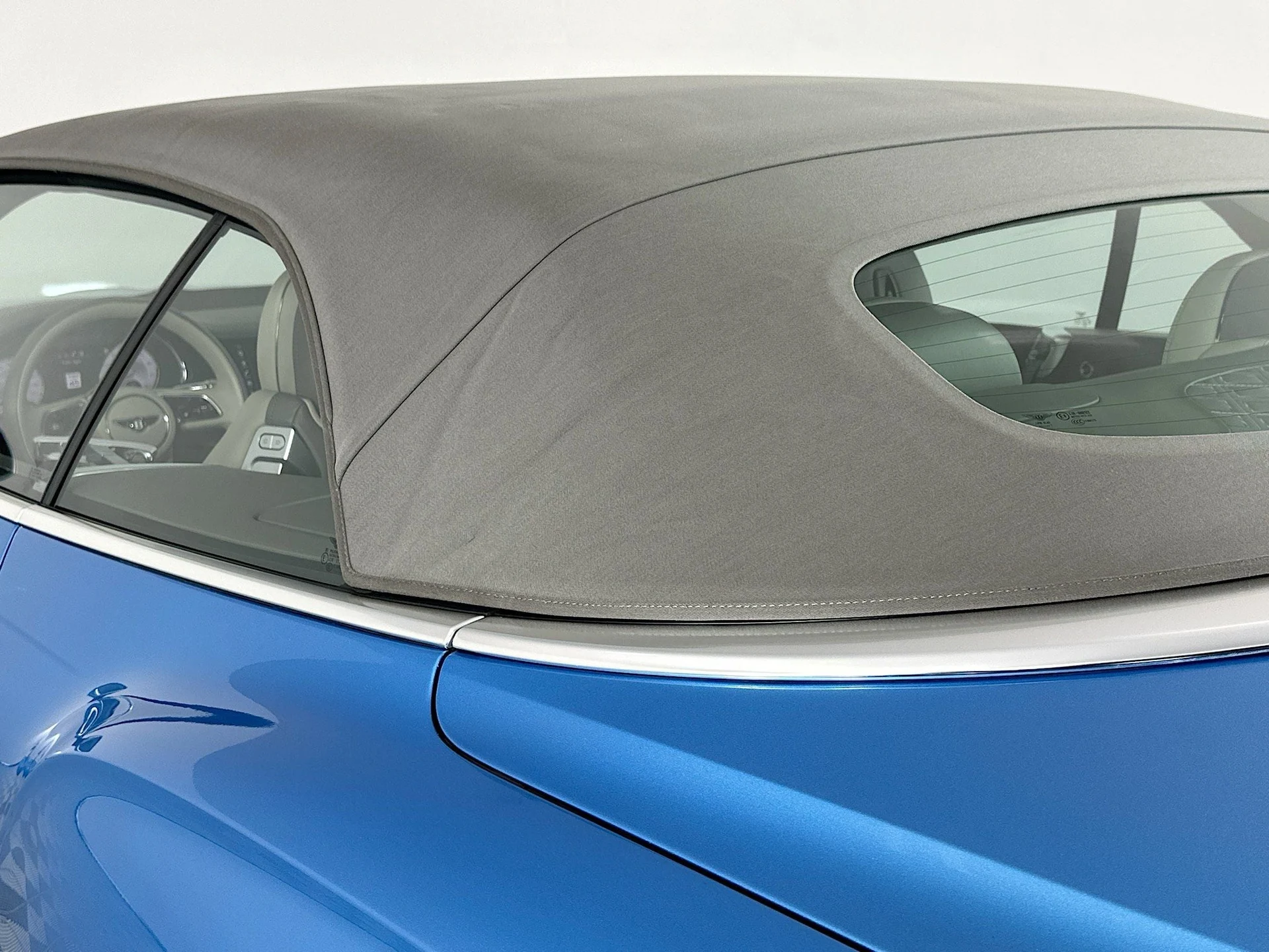 mph028_3368570559_29_77cc86143b