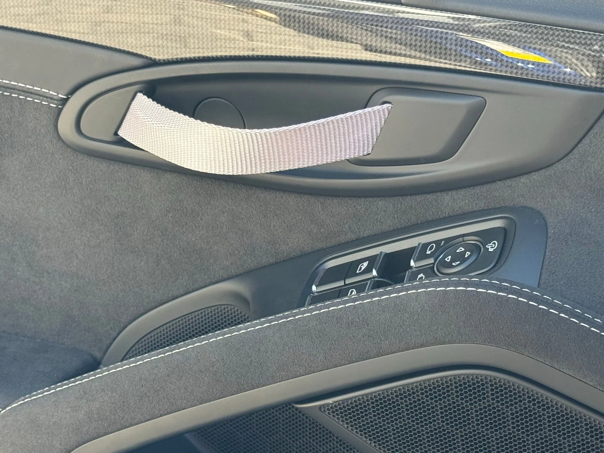 mph028_3369271524_64c5dbf81eba42c783be1f08e7aaca40_fa9a90bb19