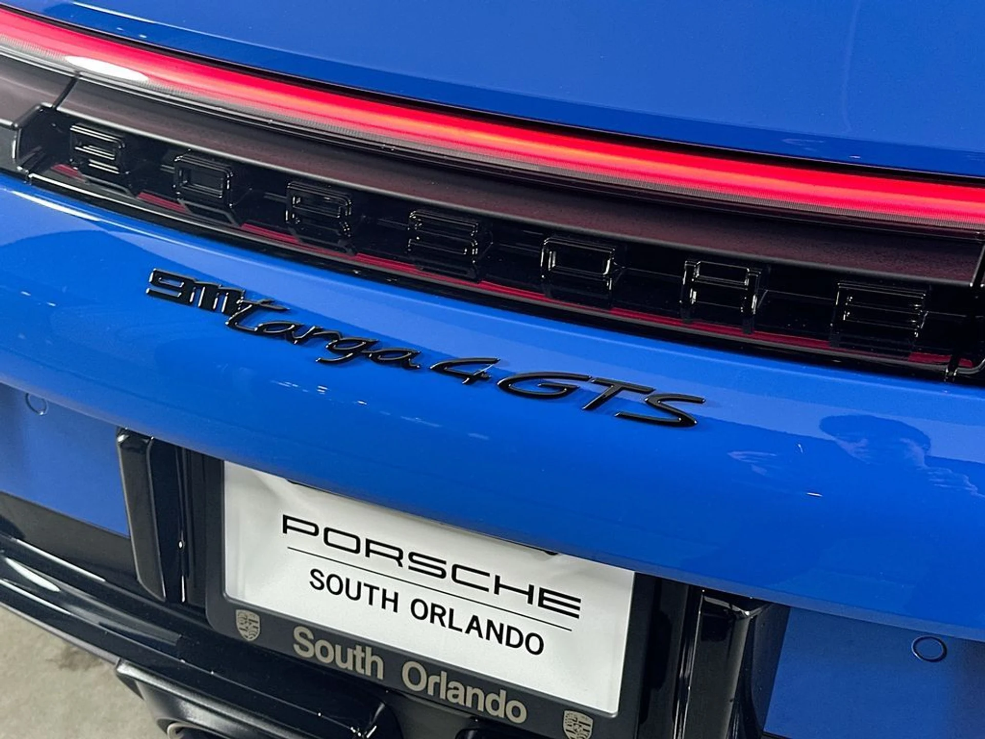 mph028_3370383978_9ce056478cba6ad14e099054a468a167x_48607b7fd4