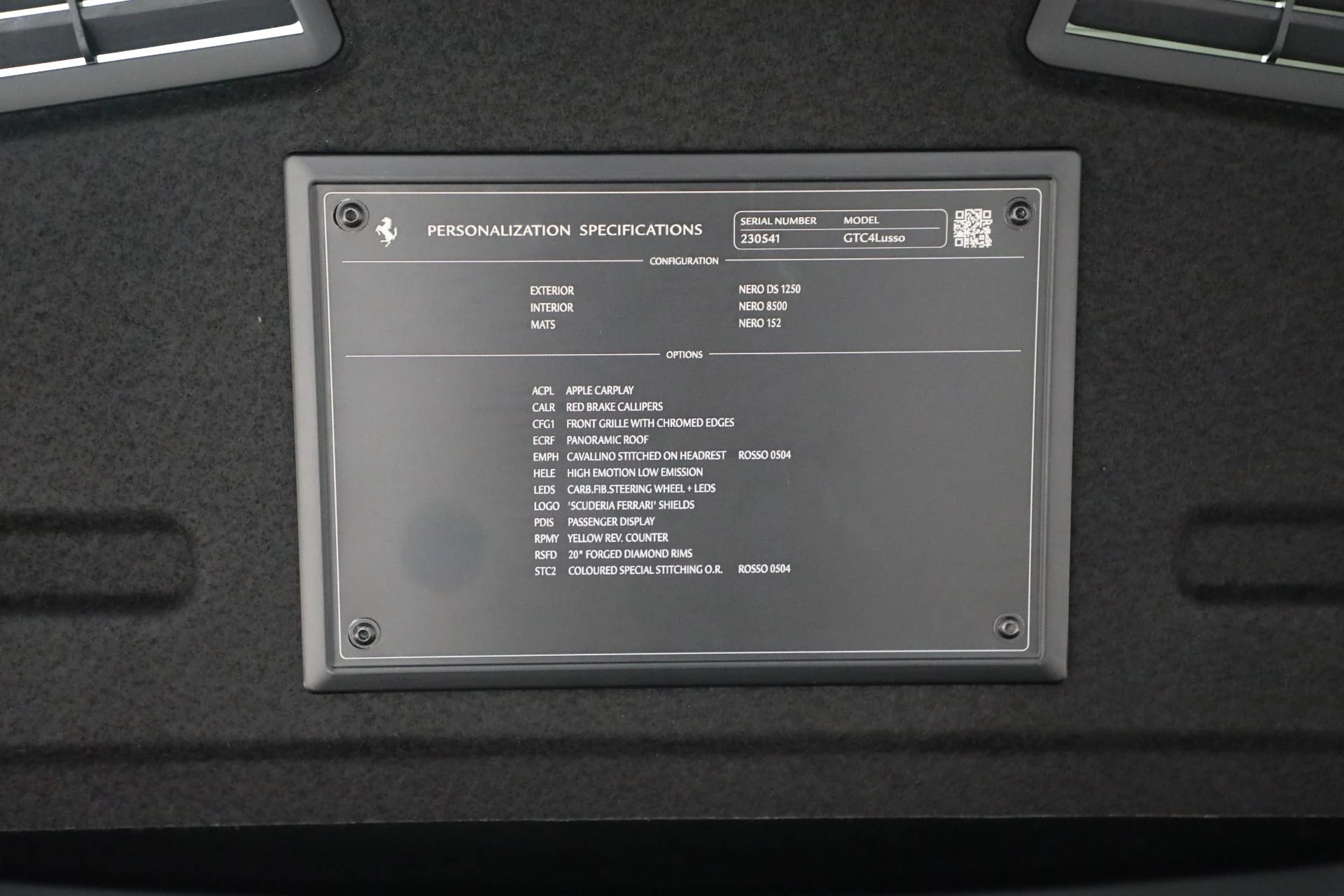 mph028_3381463650_Used_2018_Ferrari_GTC_4_Lusso_1771085143_6696f06e0d