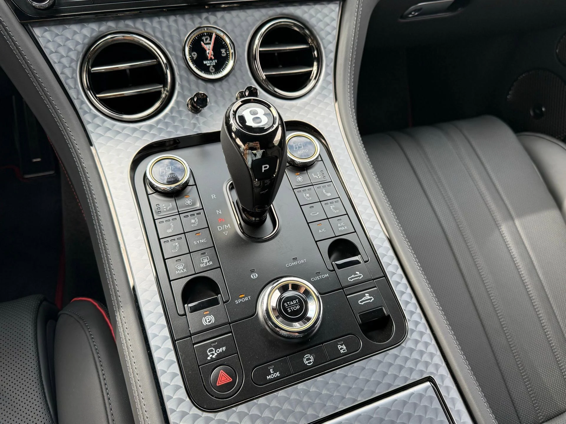 mph028_3385475283_032237a33fc14613bdd4bf786880b930_7d61ce71dd