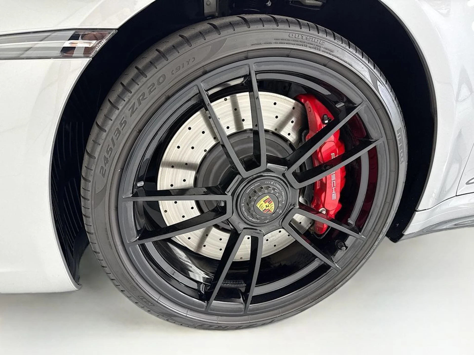mph028_3396450529_used_2022_porsche_911_carrerascabriolet_8119_23027418_29_1024_d4764095b1