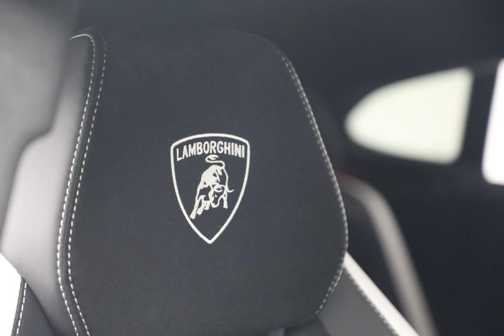 mph028_3411187221_Used_2024_Lamborghini_Urus_Performante_1775061171_2c2fc1d745