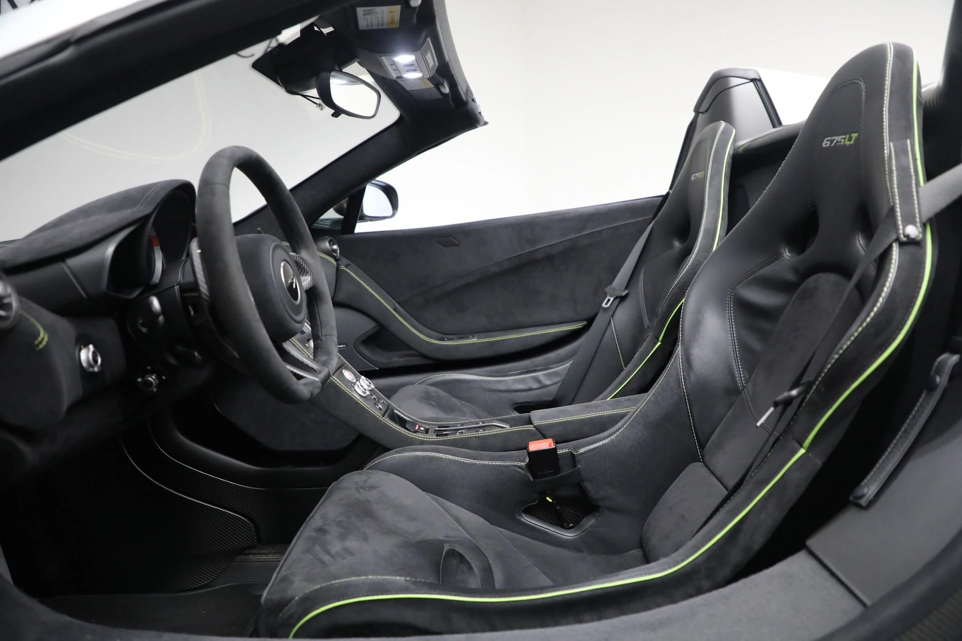 mph028_3411271741_Used_2016_Mc_Laren_675_LT_Spider_06dcc06add