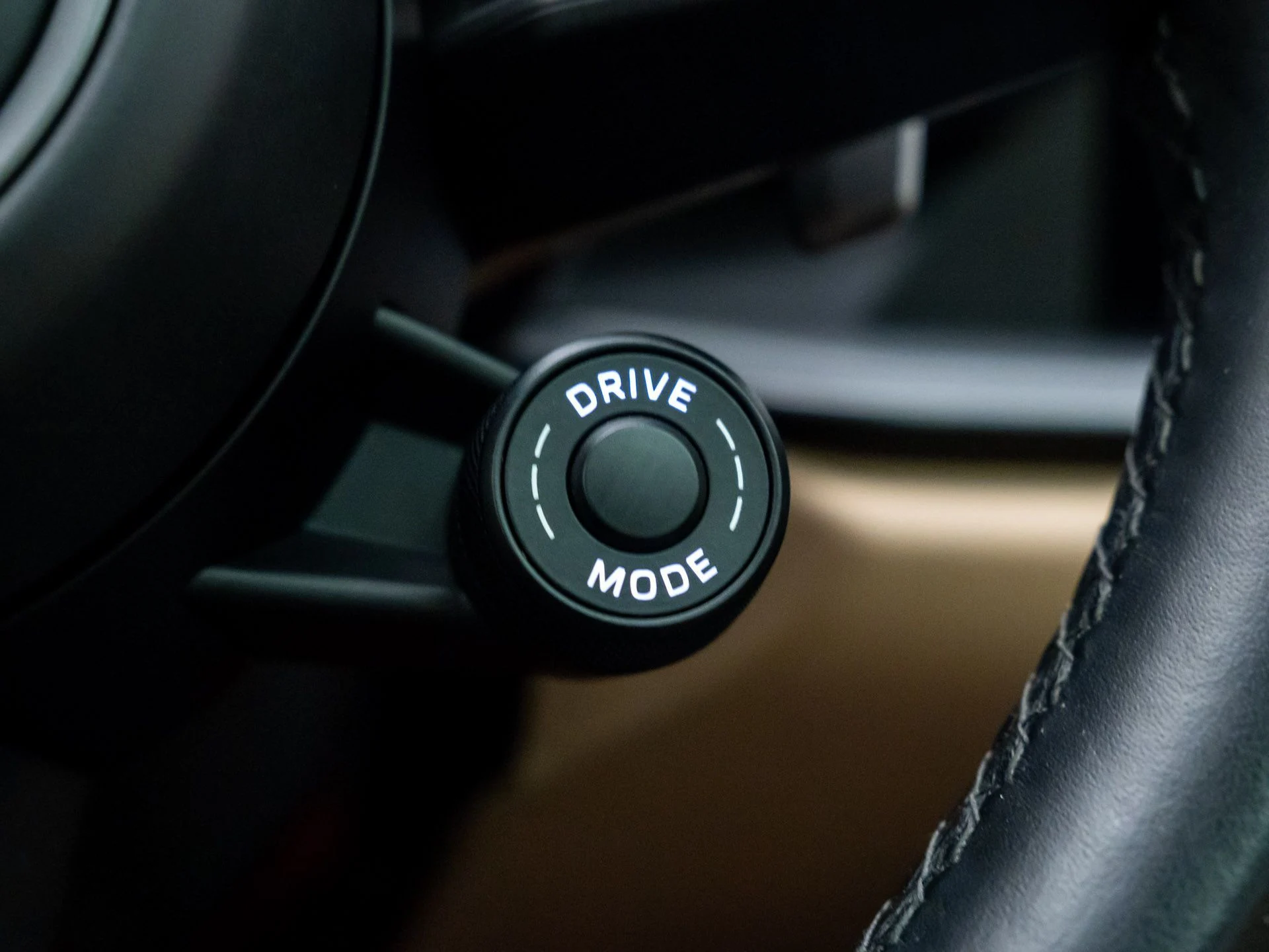 mph028_342275152_329bba28e597d72f219a6727528aef04x_6b3532f54e