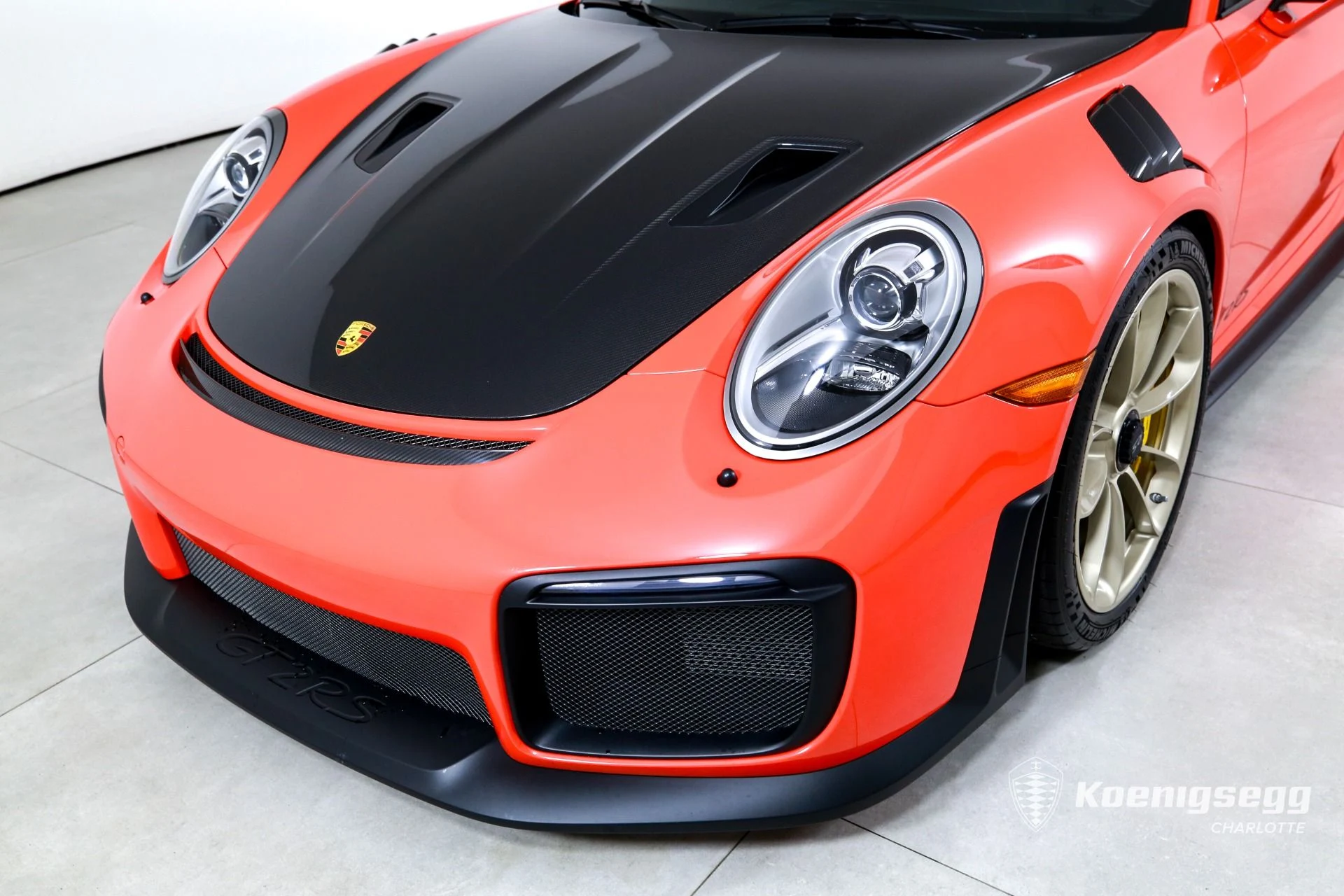 mph028_342815938_Used_2018_Porsche_911_GT_2_RS_1783437290_0fdd22241b