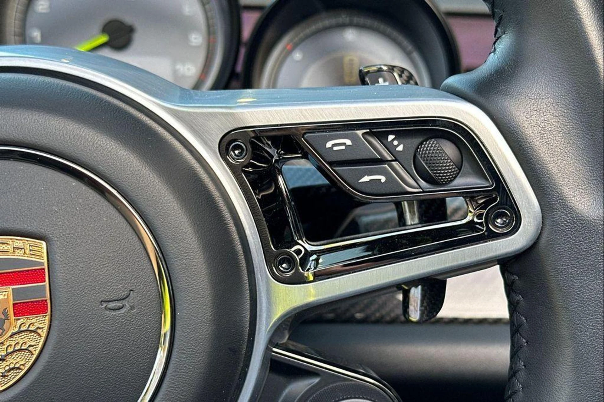 mph028_3428408941_O2_I9_Xdg_Dosn_Mz_Vuc_C_Rme_Foo_Jx_MA_ae26b31b64