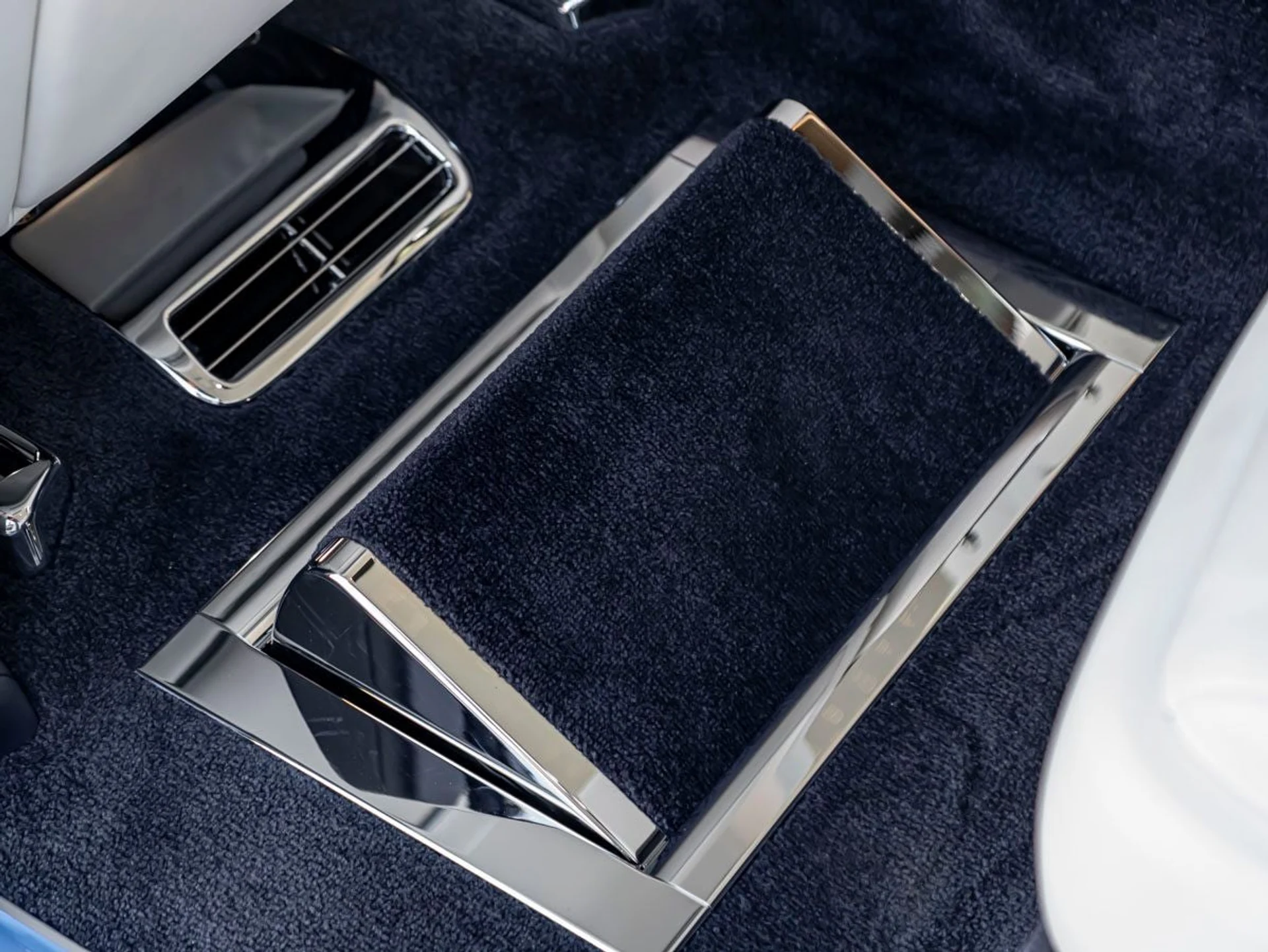 mph028_3432034606_29_46dea99440