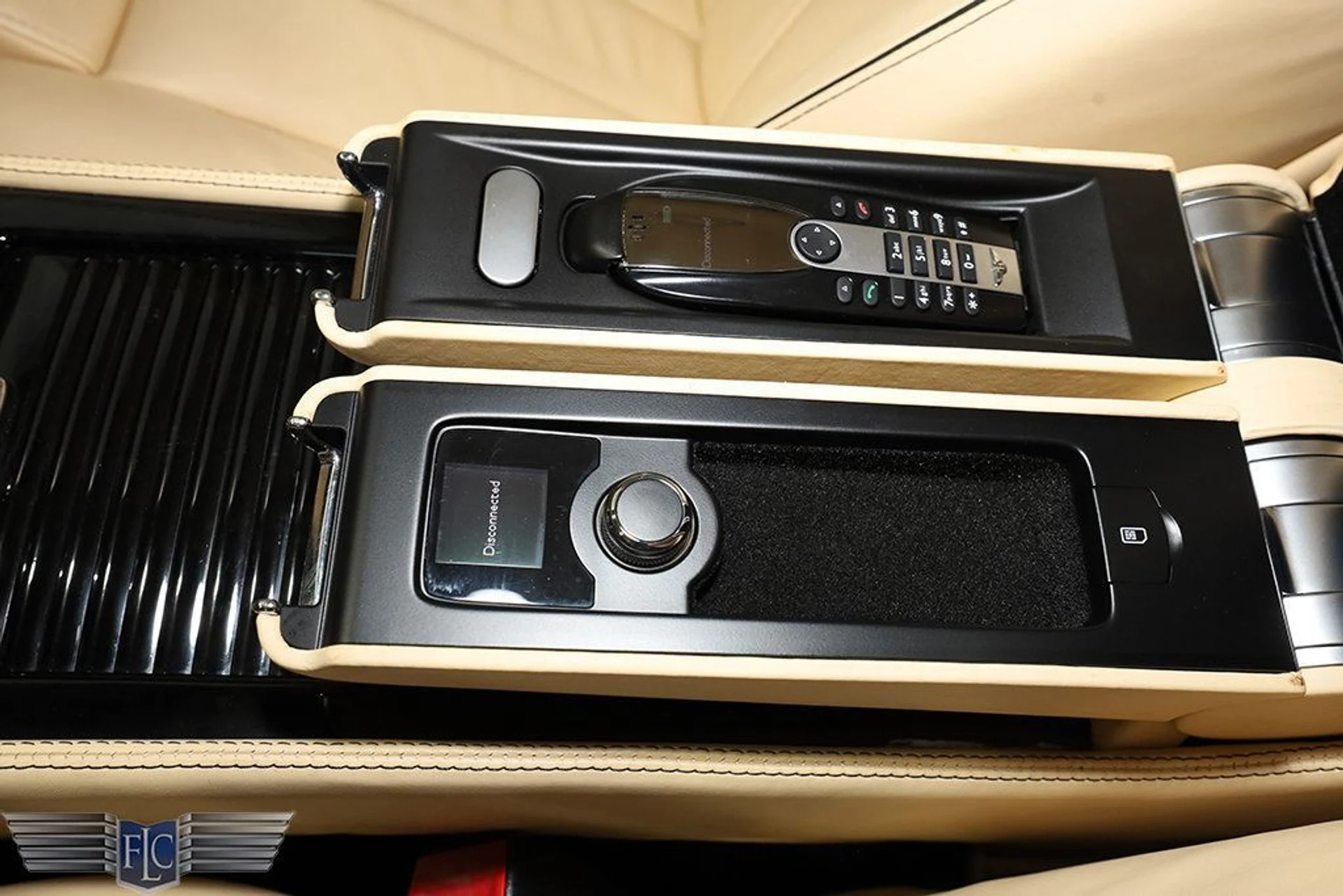 mph028_3433402385_used_2009_bentley_brooklands_2drcoupe_9689_23015098_29_1024_0f6215b9f2