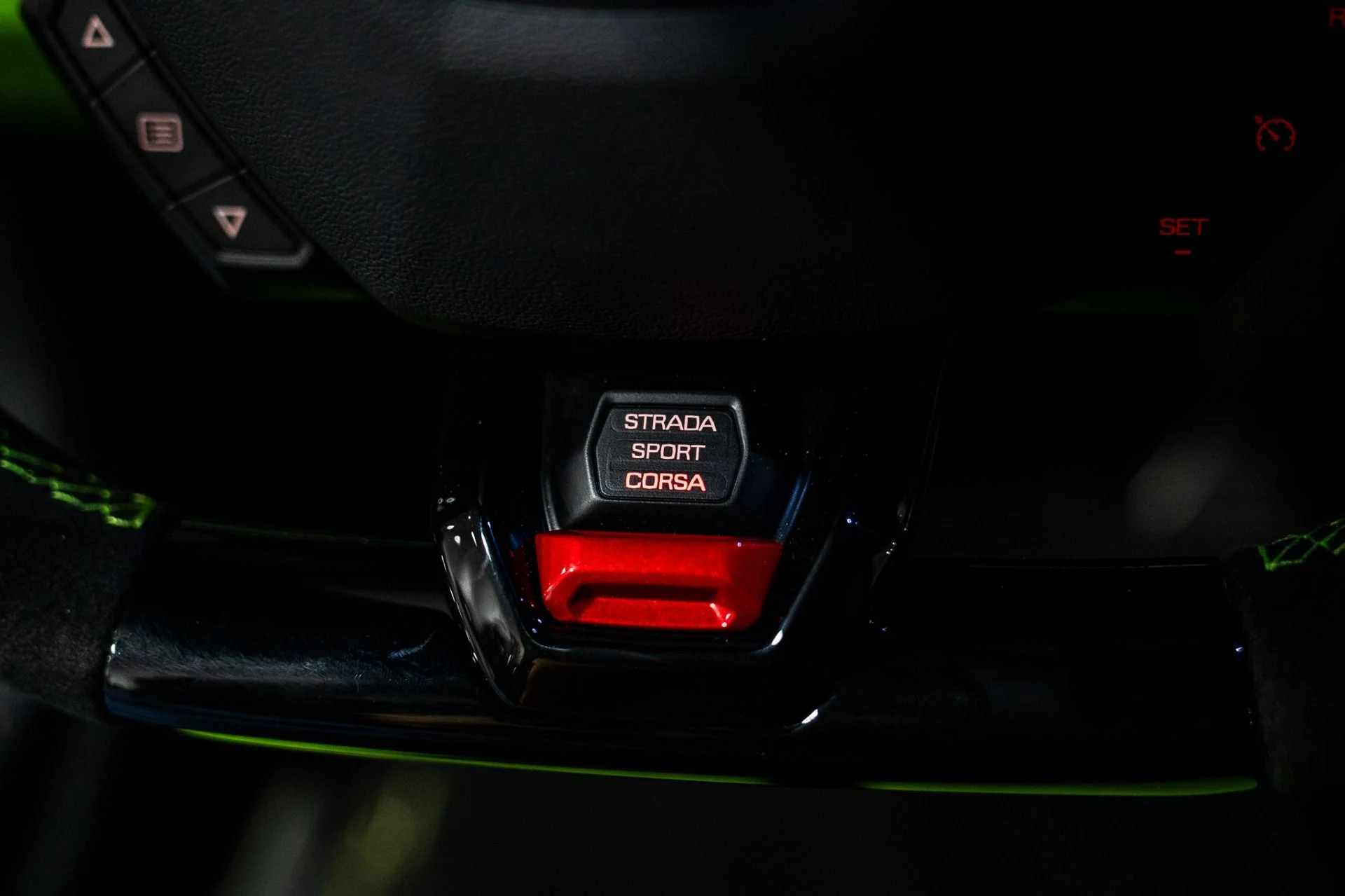 mph028_3435999252_Used_2018_Lamborghini_Huracan_LP_640_4_Performante_Ad_Personam_Paint_and_Interior_Massive_Sticker_1769148084_ec94812f1e