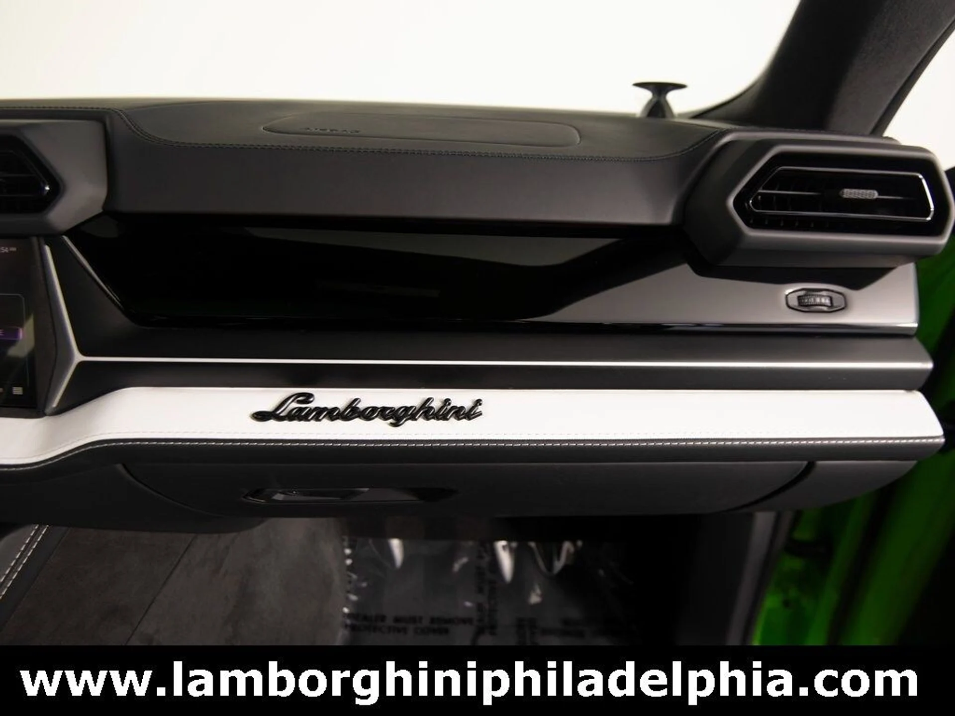 mph028_3437207238_e8f5ac2fc889a9160014cfb957cfacccx_25598c0c07